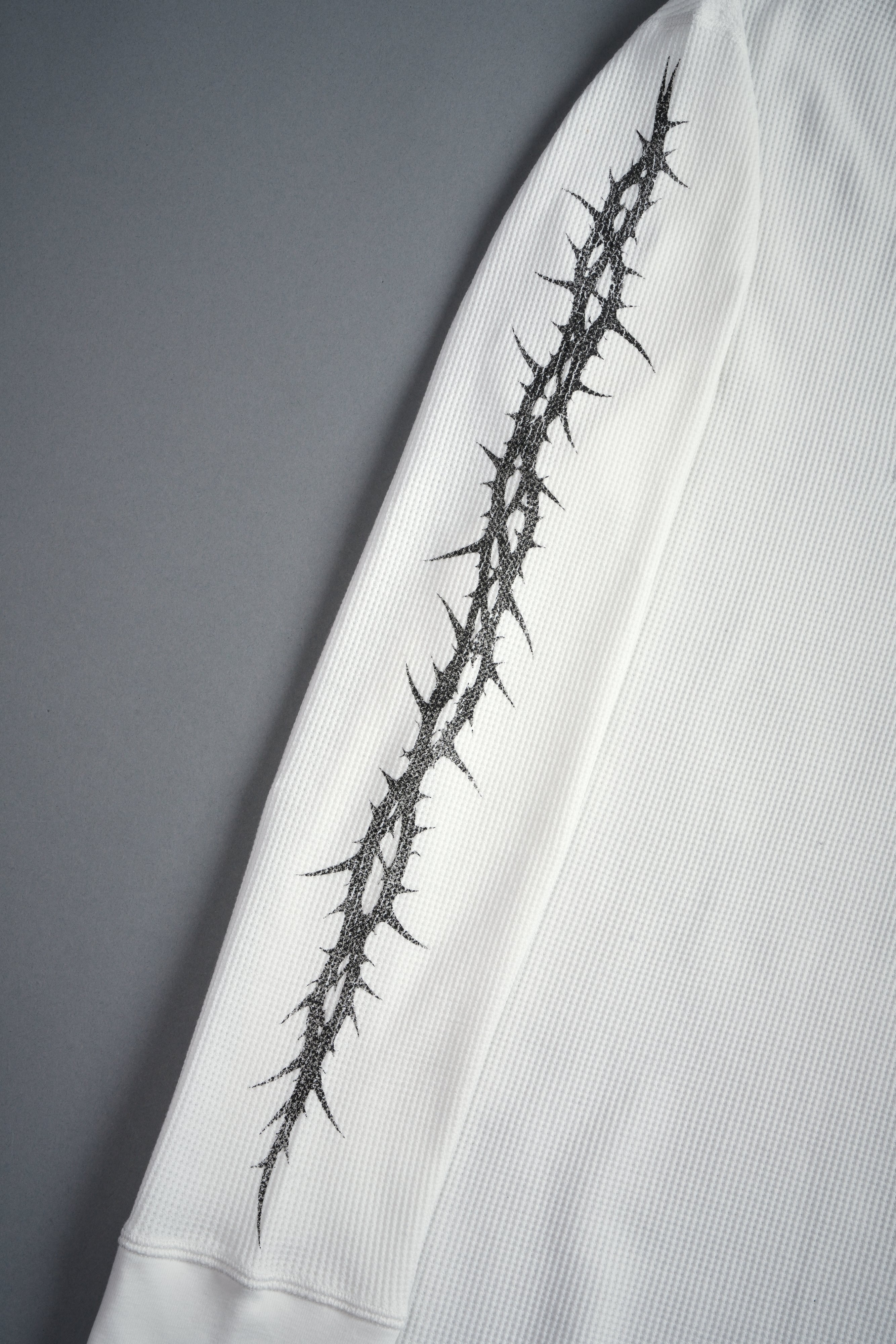 SSDDNFGU Thorns Lightweight Thermal in Cream