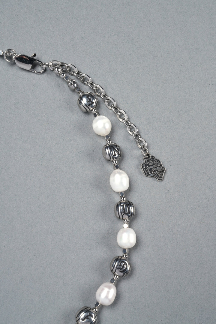 Our Mantra Big Pearl Necklace in Pearl White