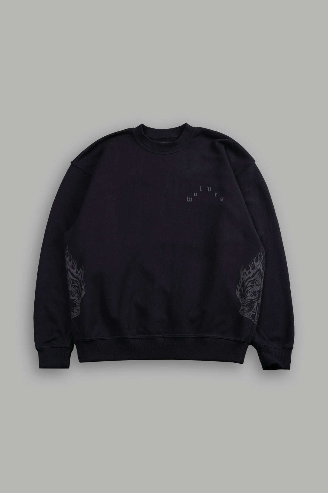 Lineage Frvr London Crewneck in Black