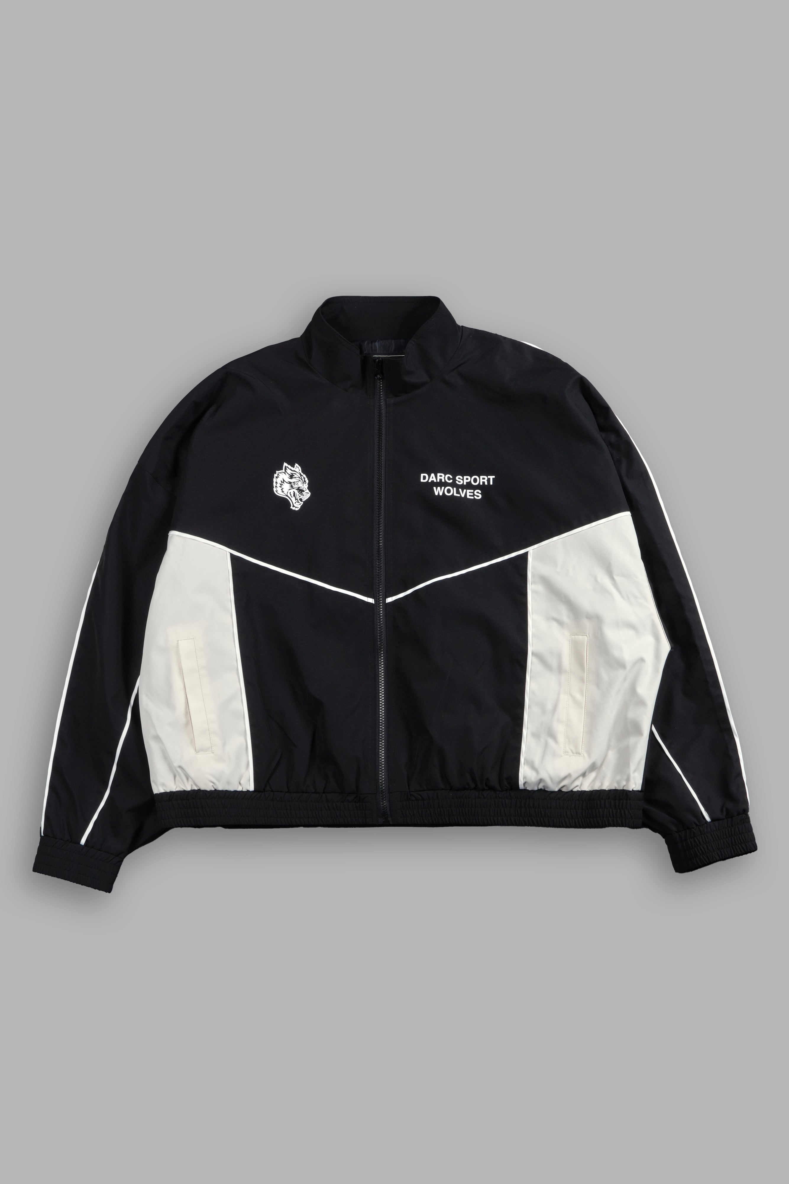 Wolves 刺繍 ブラックキャップ　ダルクスポーツdarcsport Darc Sport Wolves Unisex Pyramid Quinn Track Jacket in Black/Sand