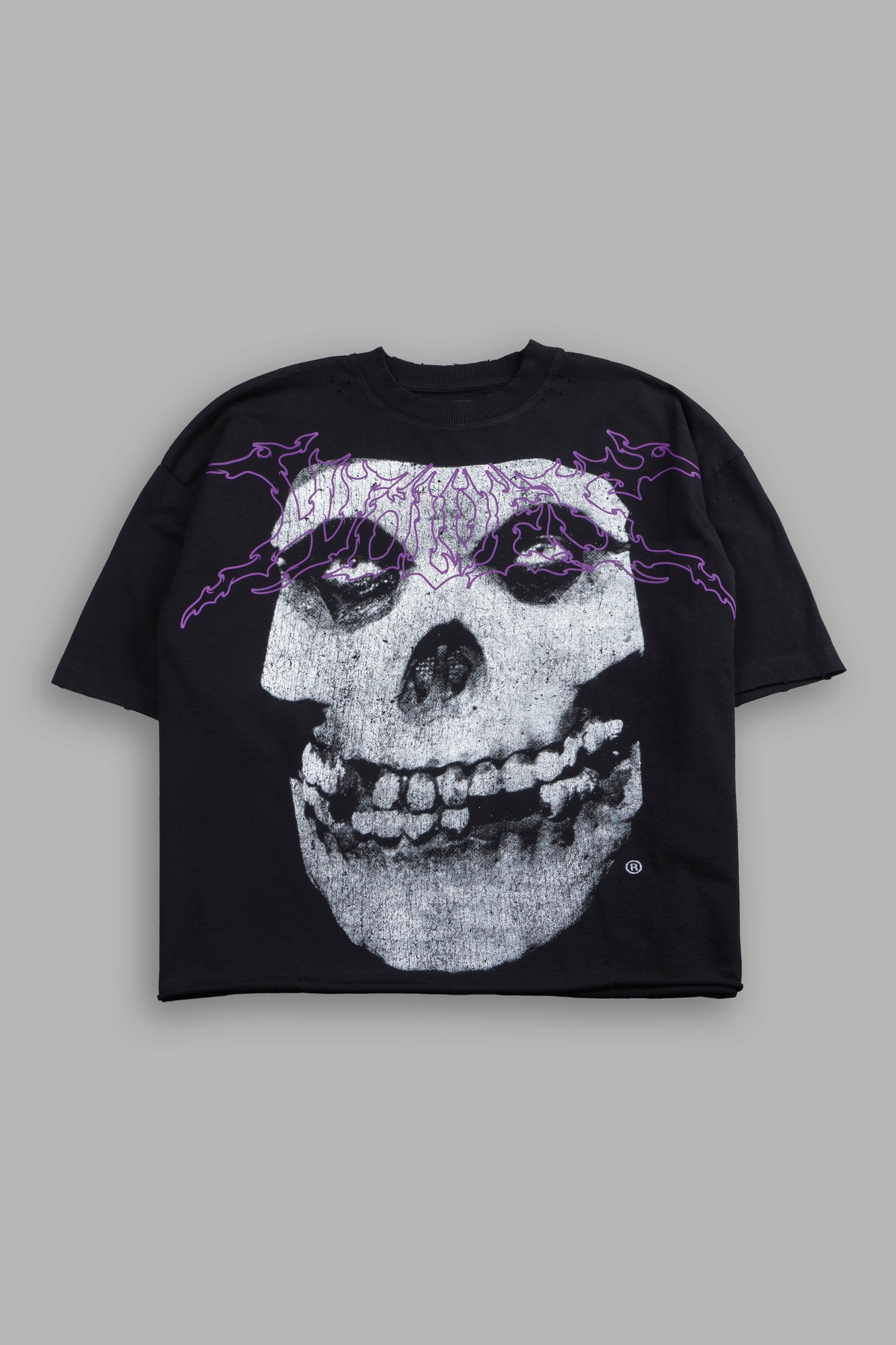 Fiend Skull Distressed Grunge Box Cut Tee V2 in Black