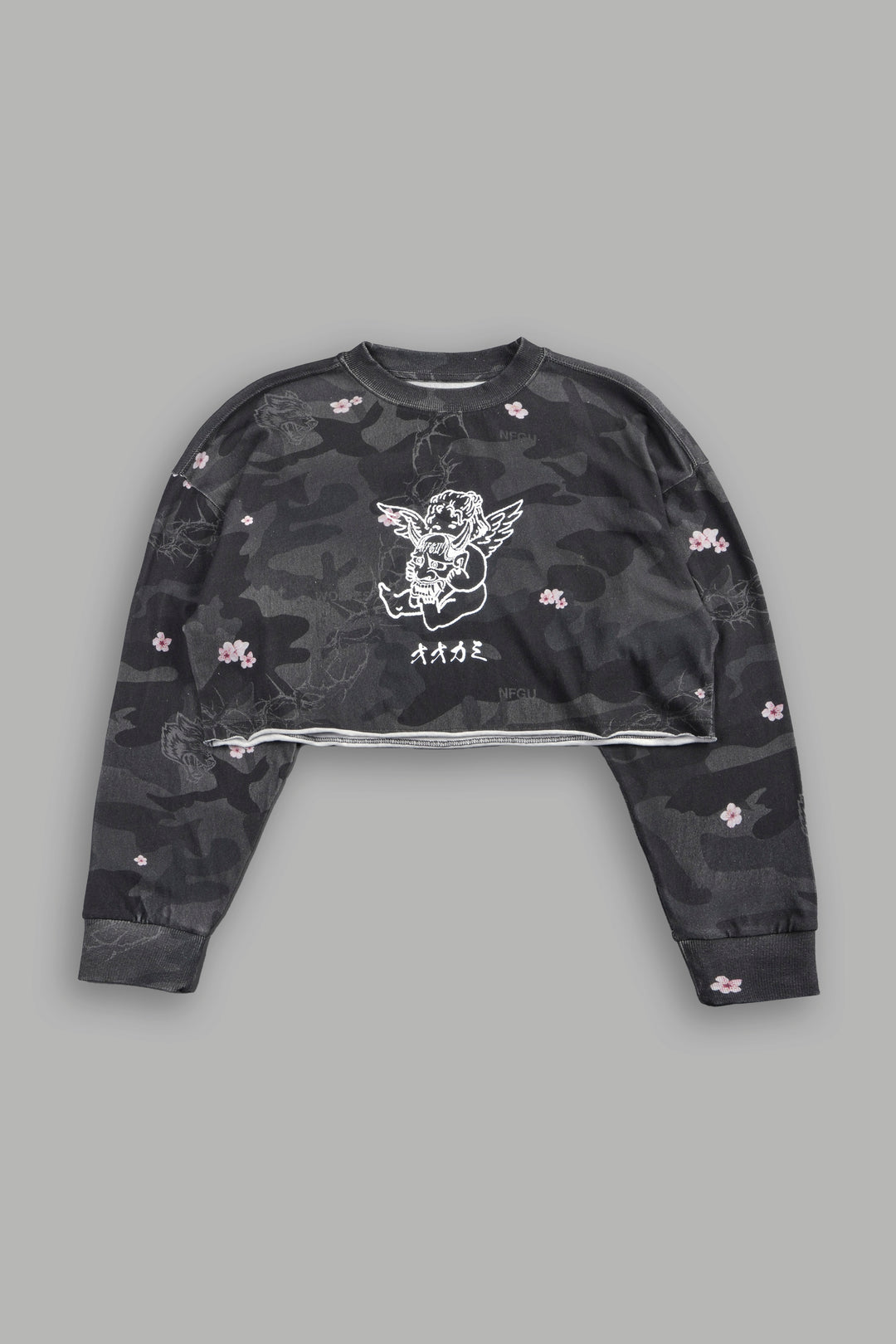 Oni Cherub Premium Oversized Cropped Ls Tee in Warrior In A Garden Black Camo