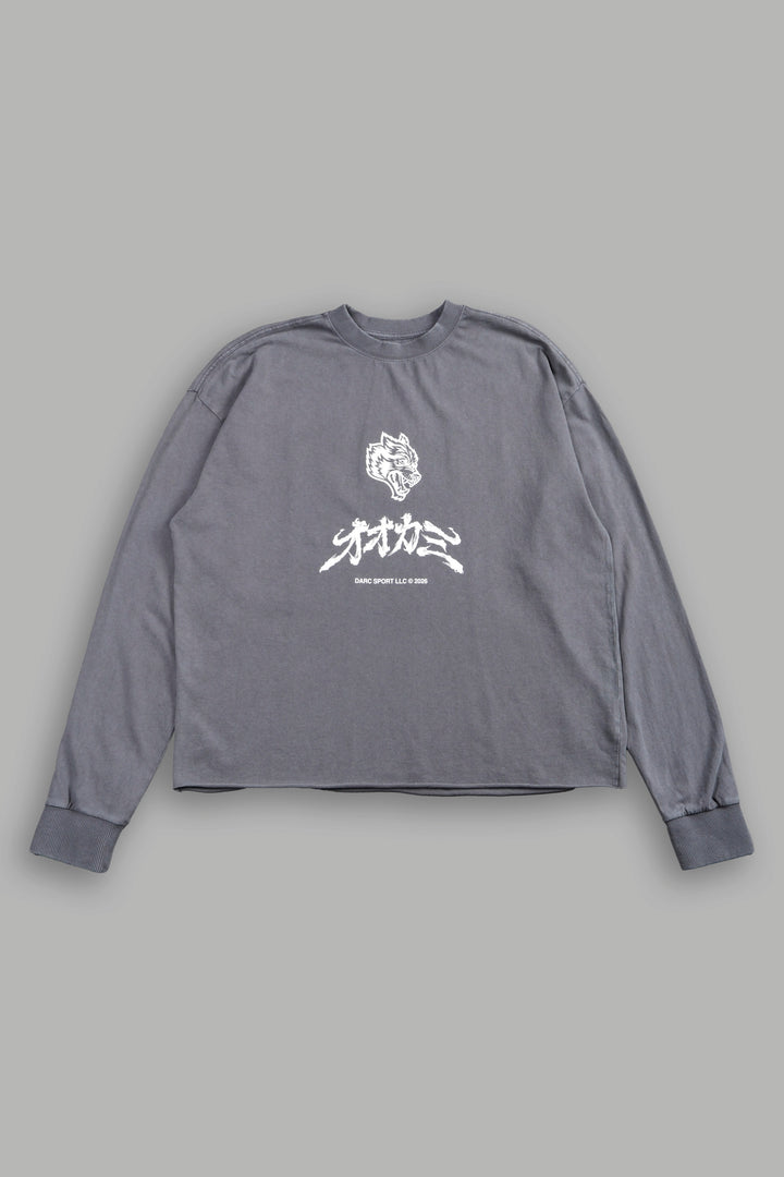 Okami Bushido Grunge Mid Length Raw Hem Ls Tee in Slate Gray