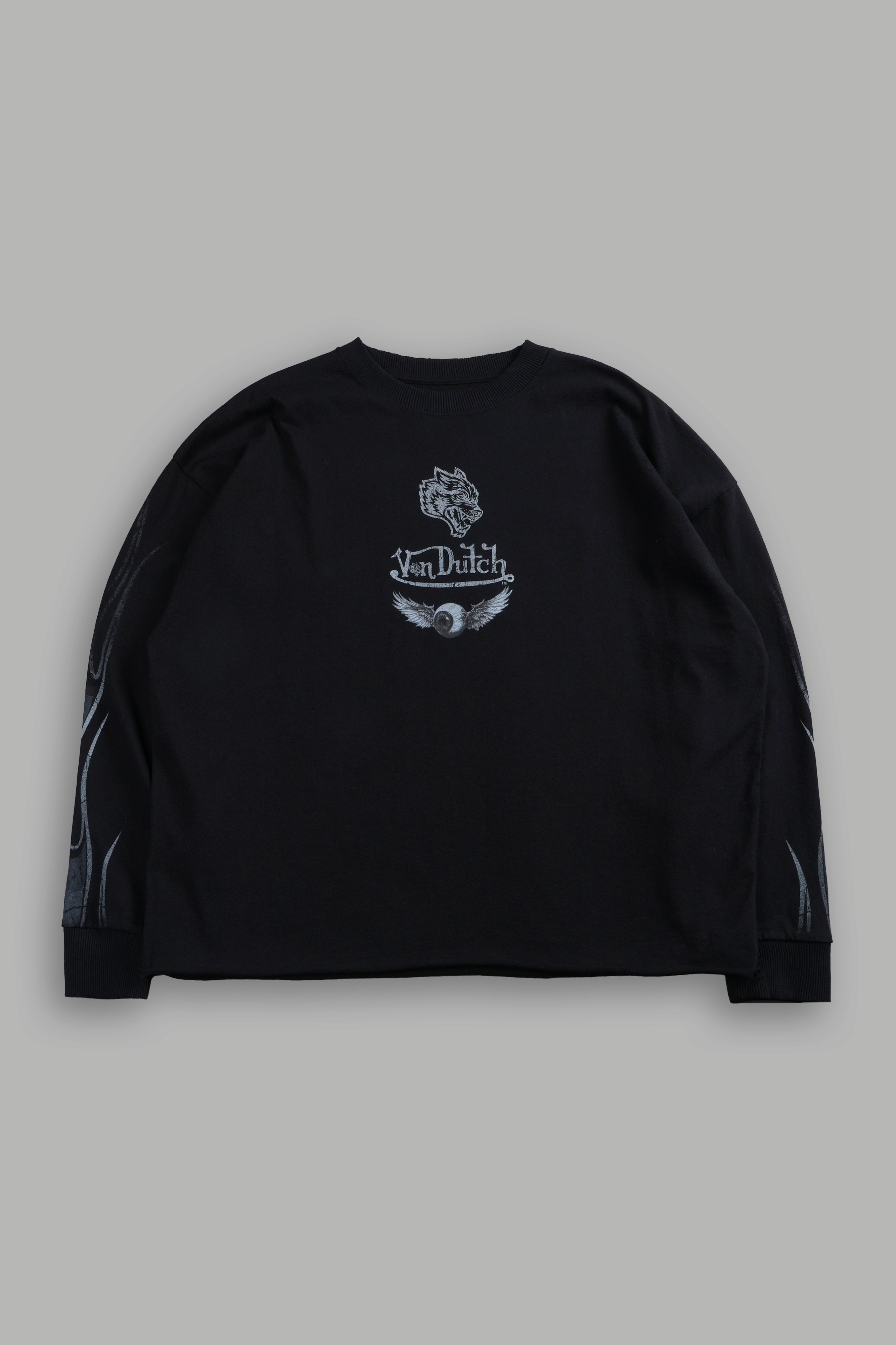 Take-Off Grunge Mid-Length Raw Hem LS Tee in Black