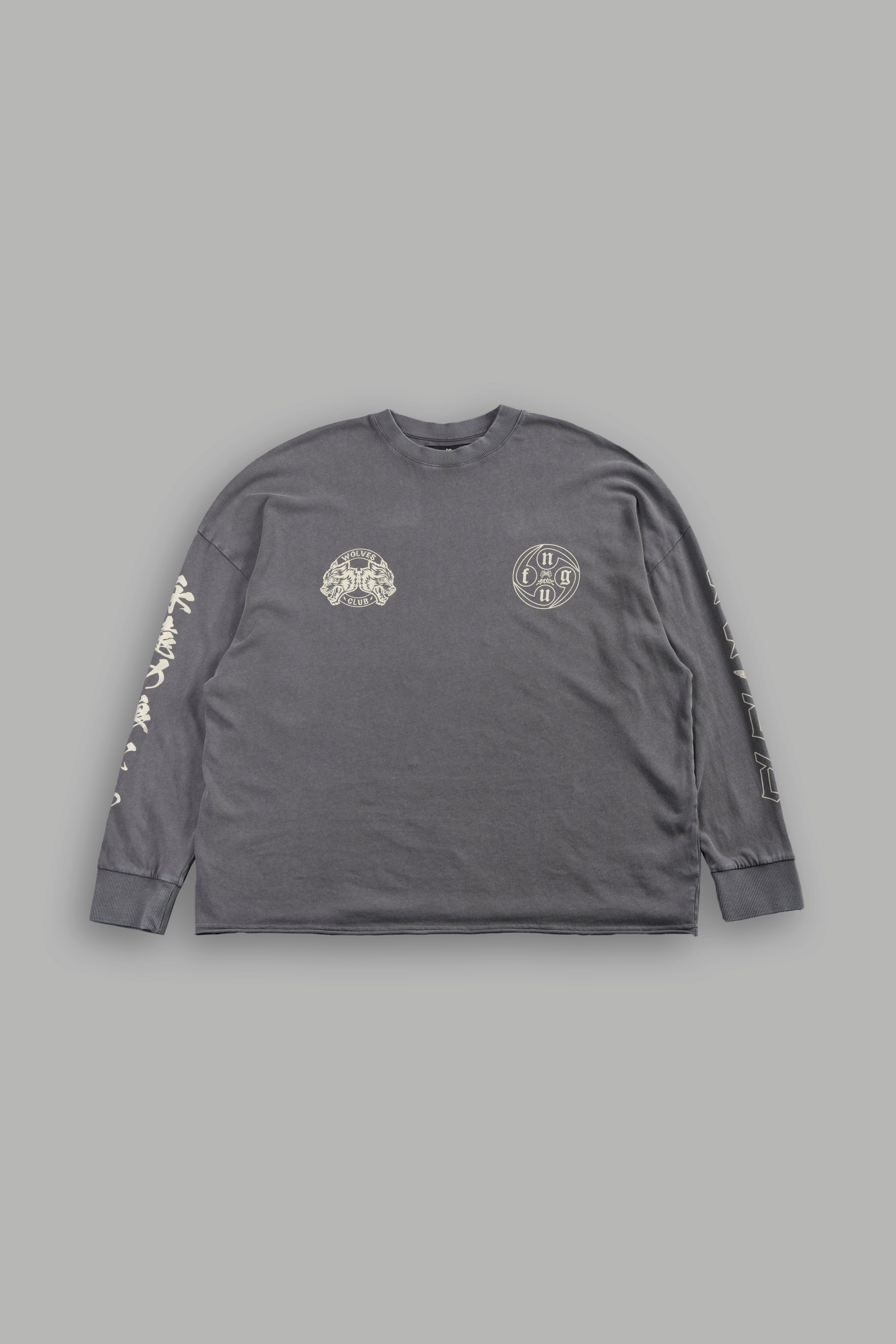 Kazoku Okami Premium Box Cut Ls Tee in Slate Gray