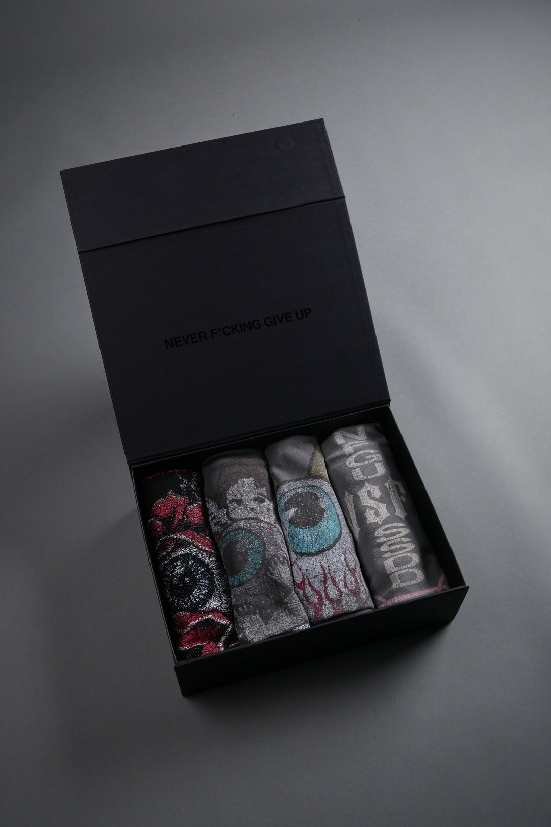 Von Dutch "Side-By-Side" Tee Box Set in Black