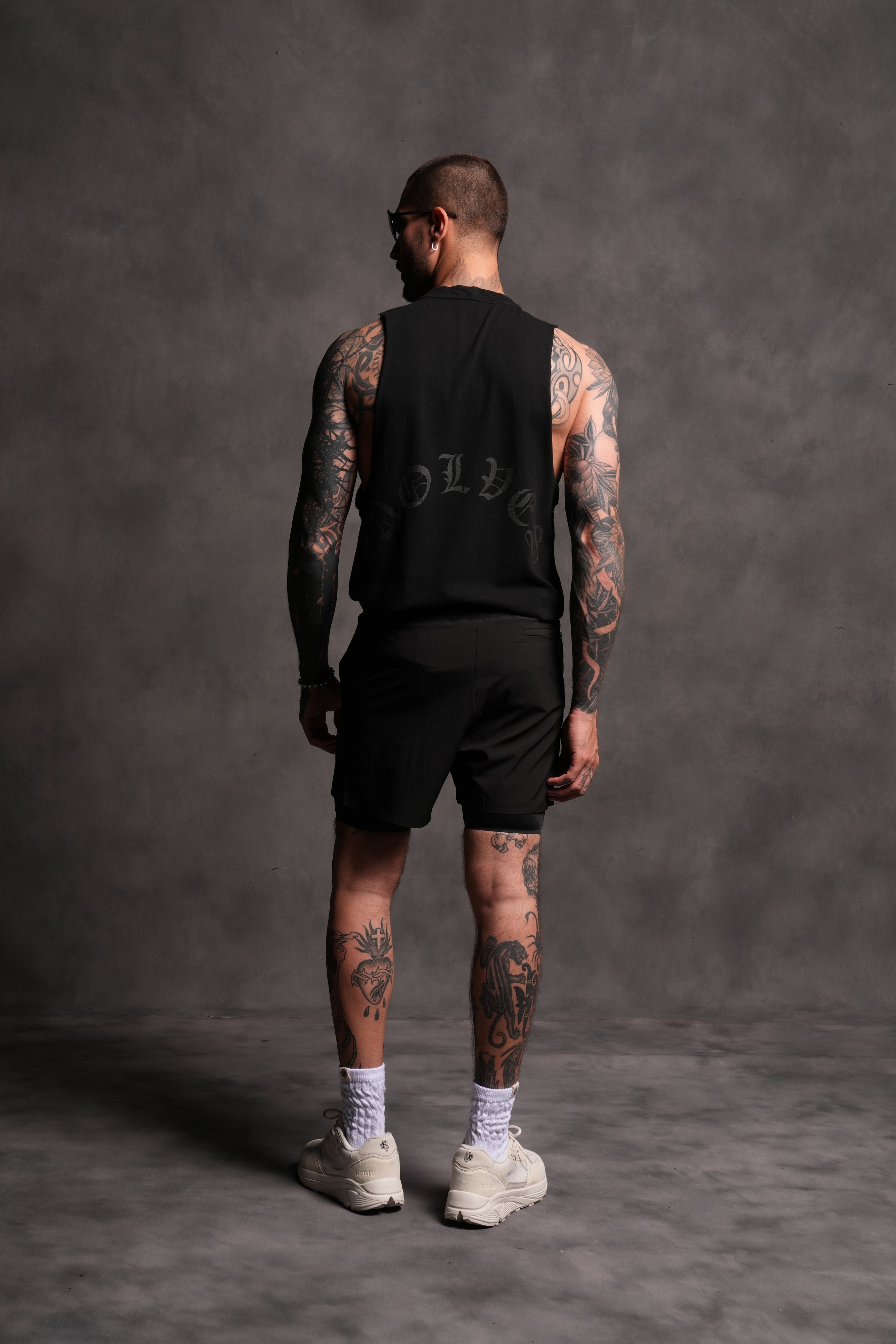 Dual Compression Shorts in Black