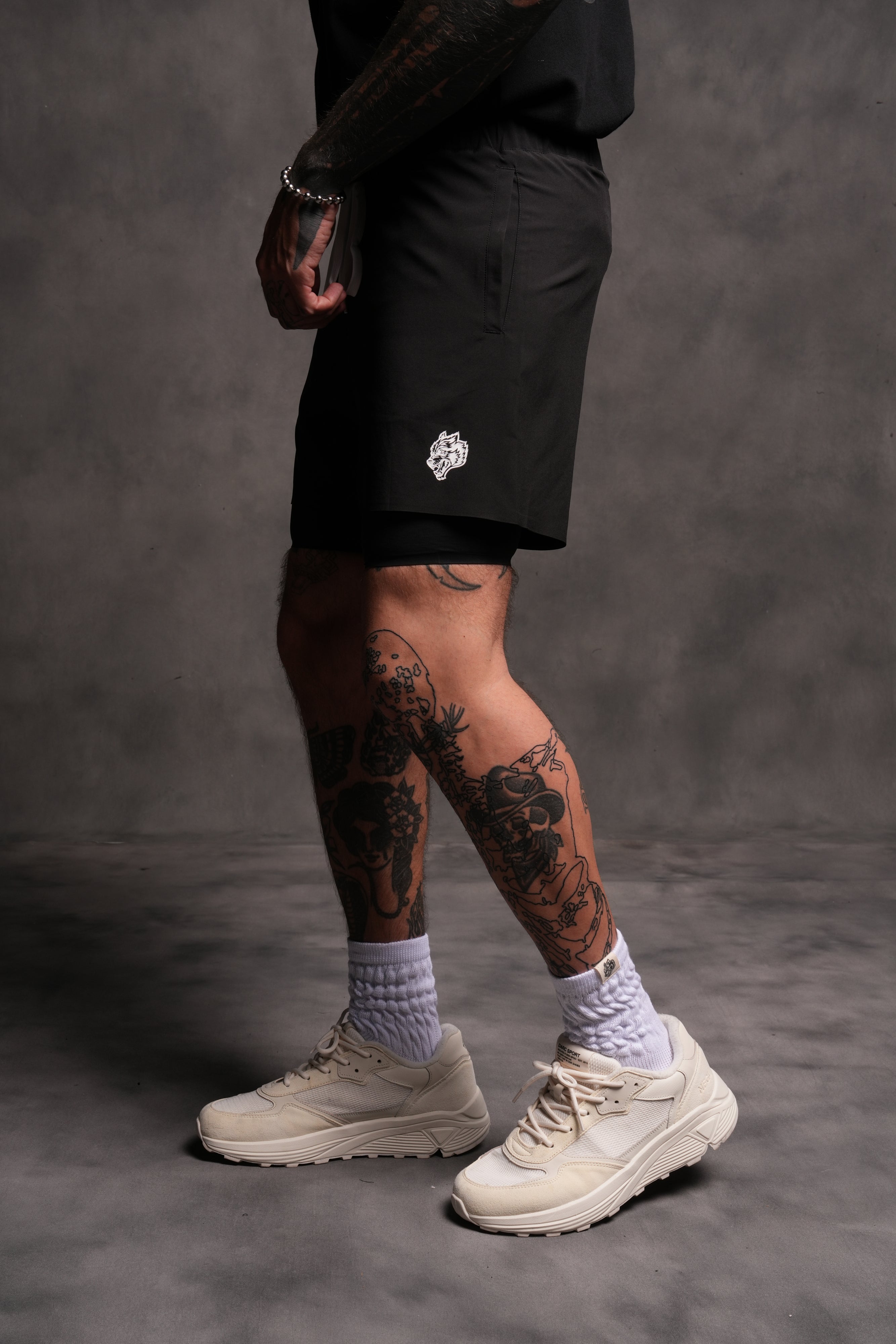 Dual Compression Shorts in Black – DarcSport