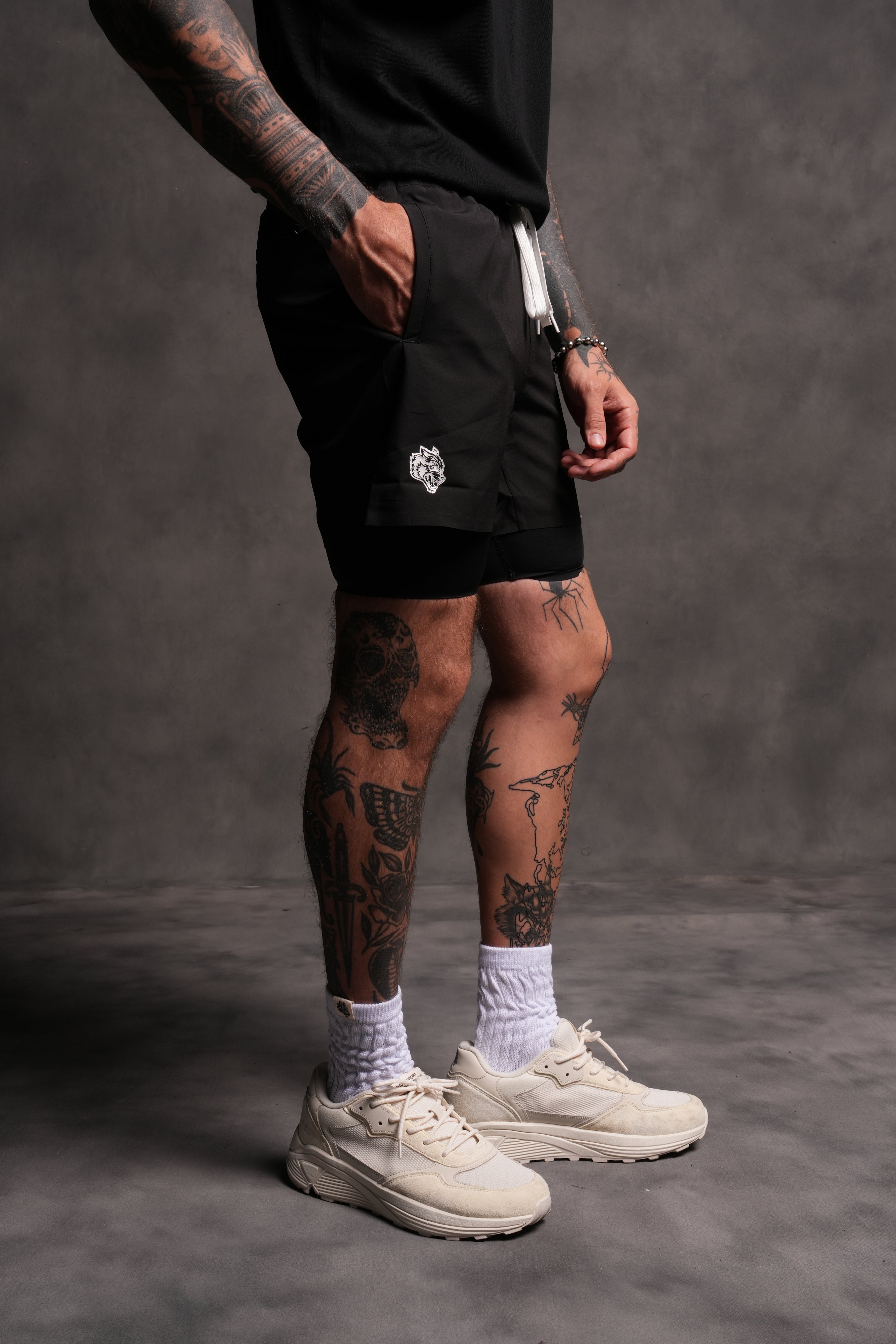 Dual Compression Shorts in Black – DarcSport