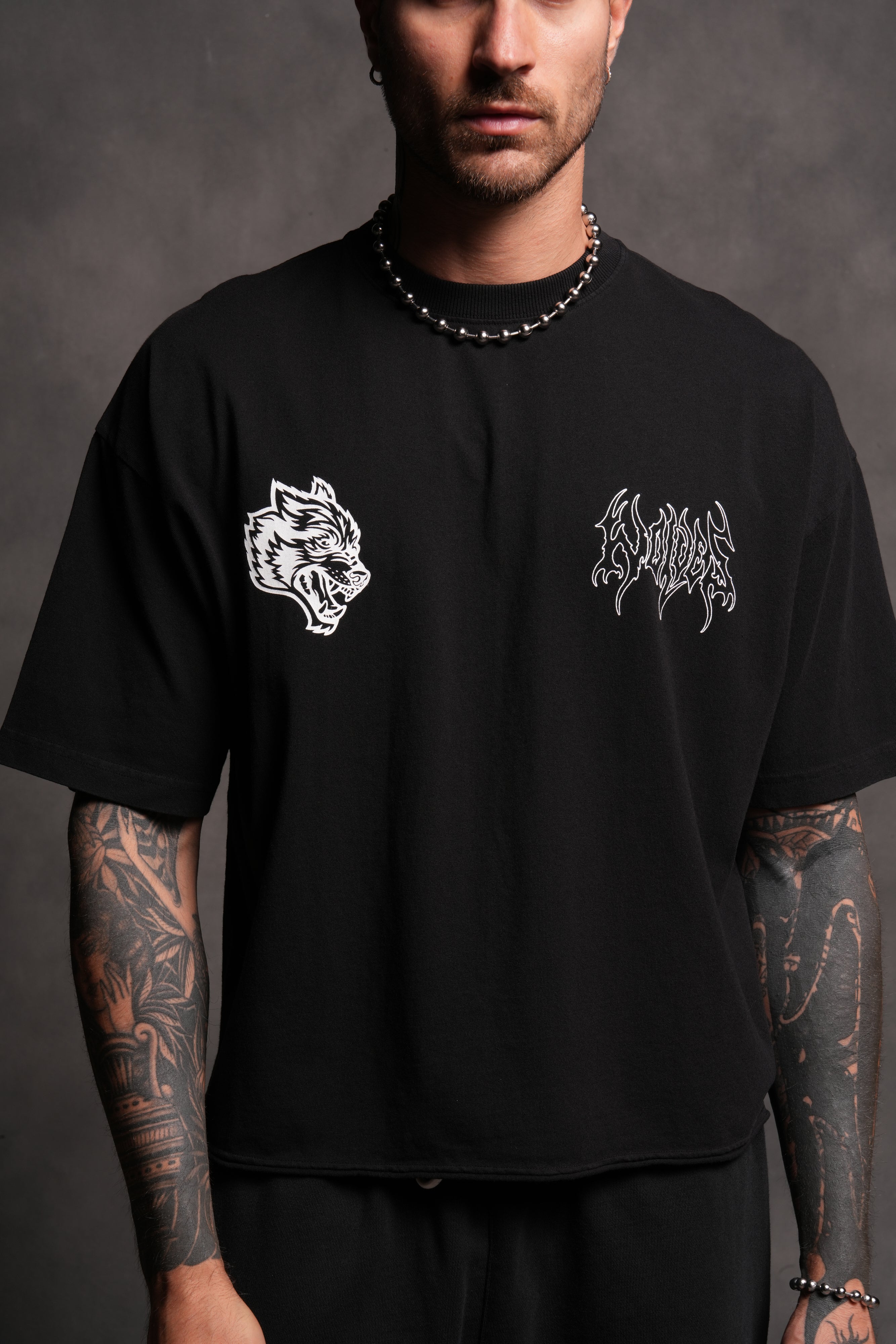 Wolves Hesh FRVR Grunge Raw Hem "Box Cut" Tee in Black