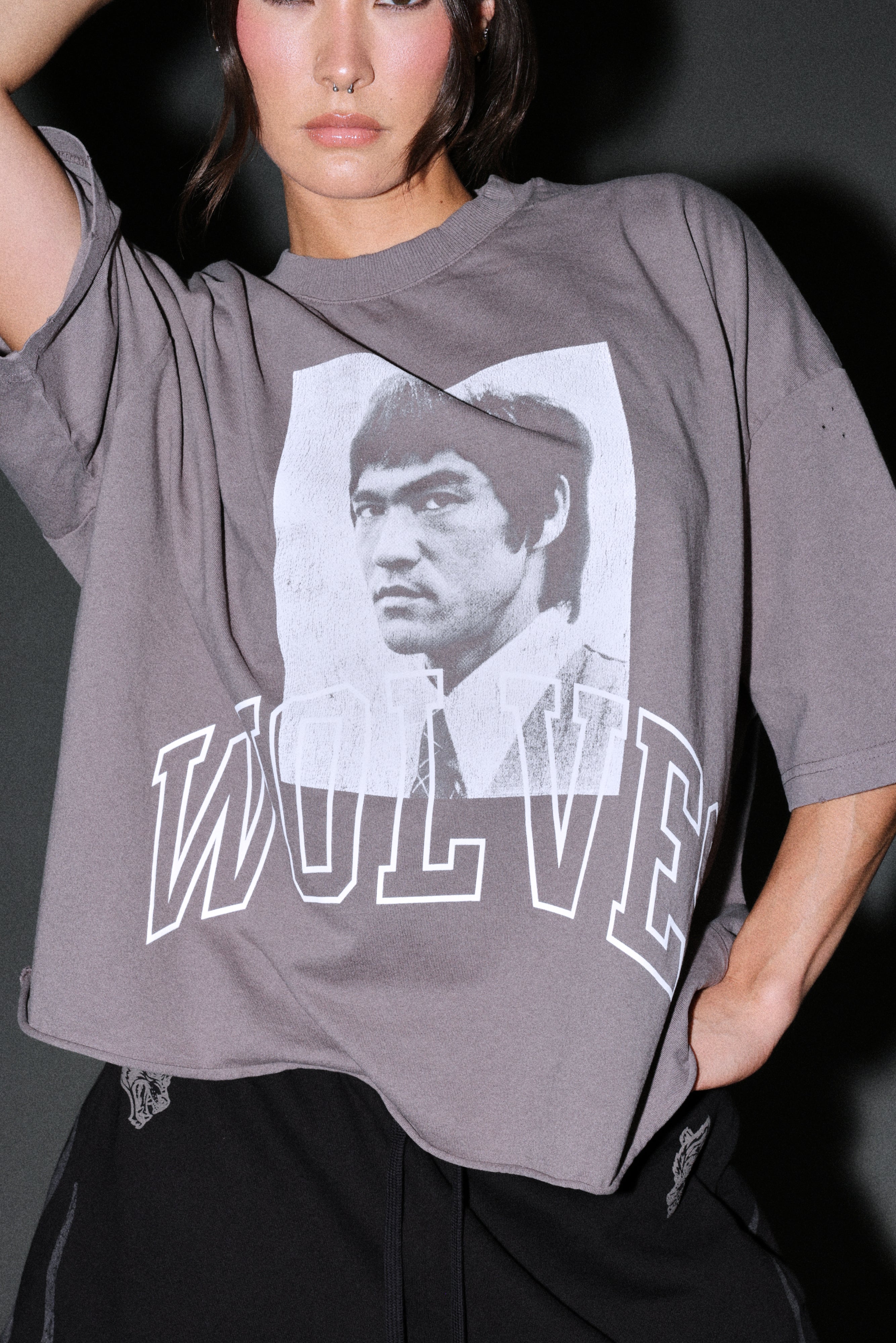 Bruce Lee Forever Distressed Grunge Box Cut Tee V2 in Slate Gray