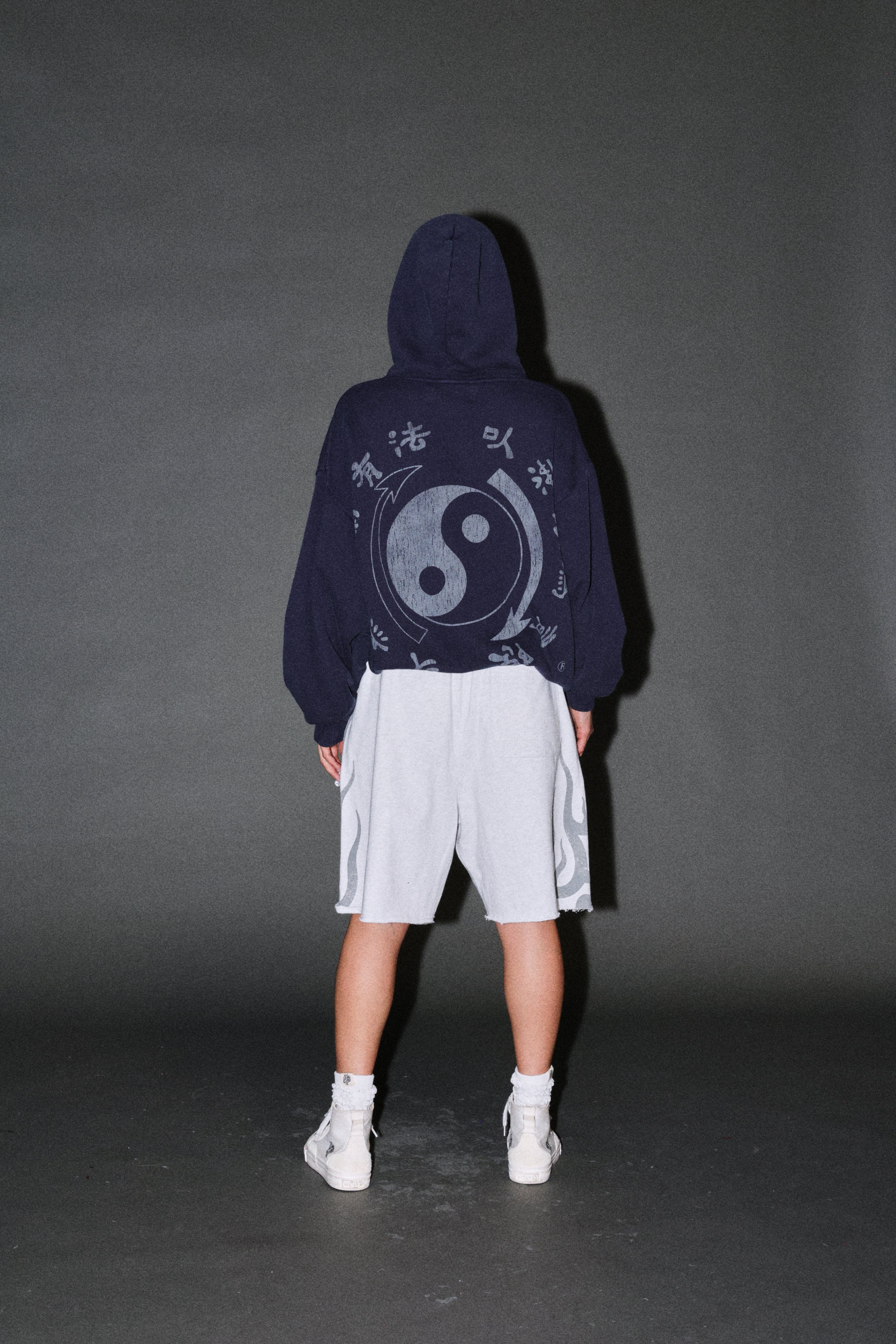Bruce Lee Forever Pierce Hoodie in Navy