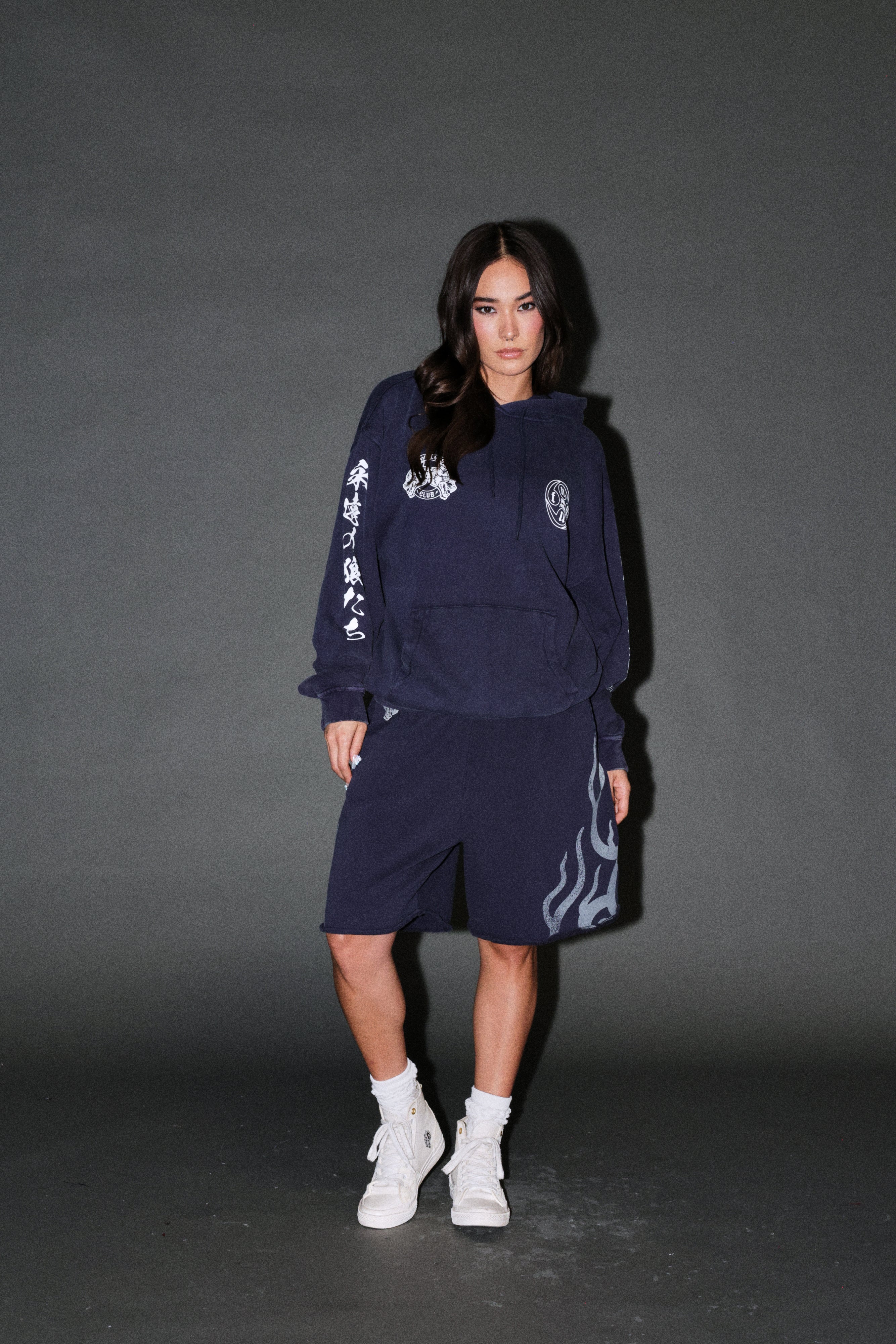 Kazoku Okami Bishop Hoodie in Navy