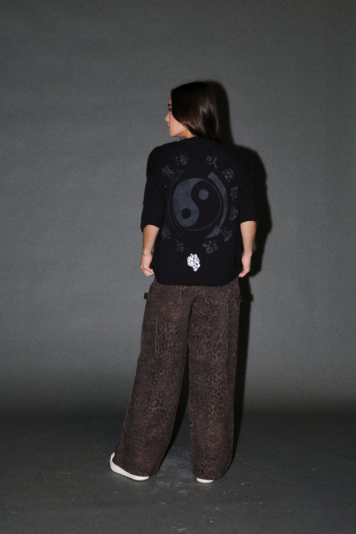 Bruce Lee Forever Distressed Grunge Box Cut Tee V2 in Black