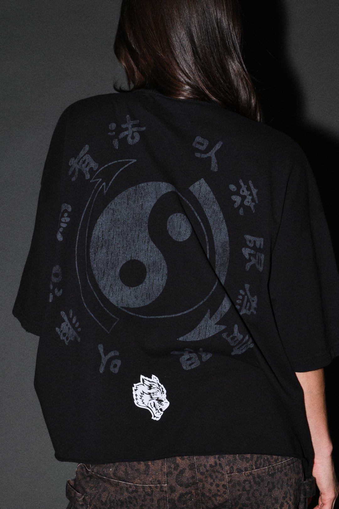 Bruce Lee Forever Distressed Grunge Box Cut Tee V2 in Black