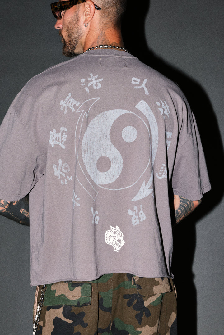 Bruce Lee Forever Distressed Grunge Box Cut Tee V2 in Slate Gray