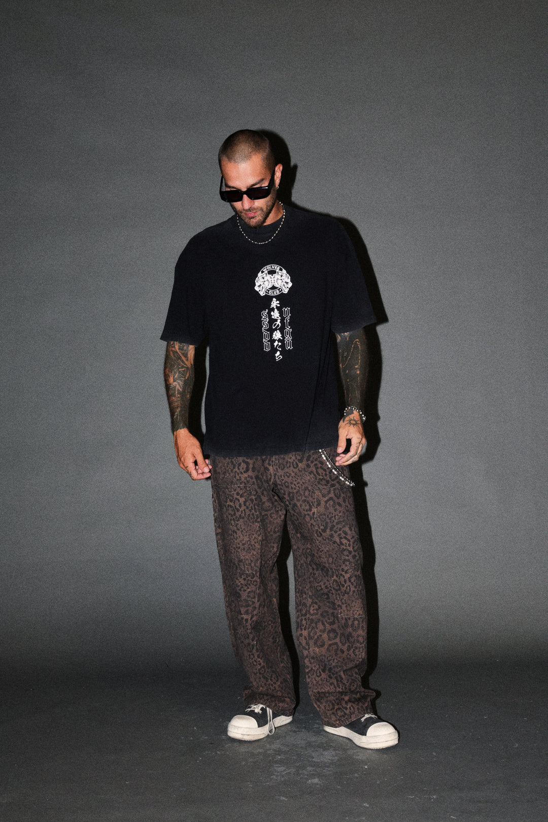 Kazoku Okami Premium Oversized Tee in Black