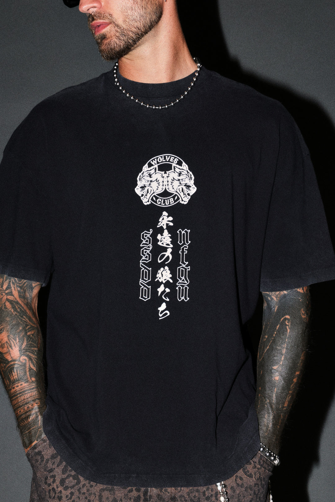 Kazoku Okami Premium Oversized Tee in Black