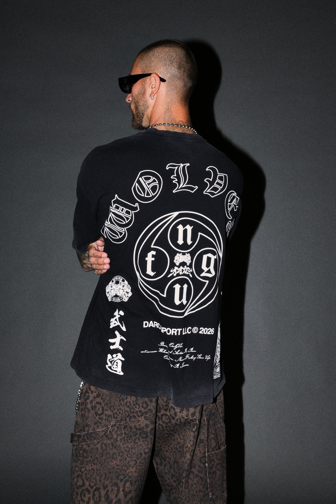 Kazoku Okami Premium Oversized Tee in Black