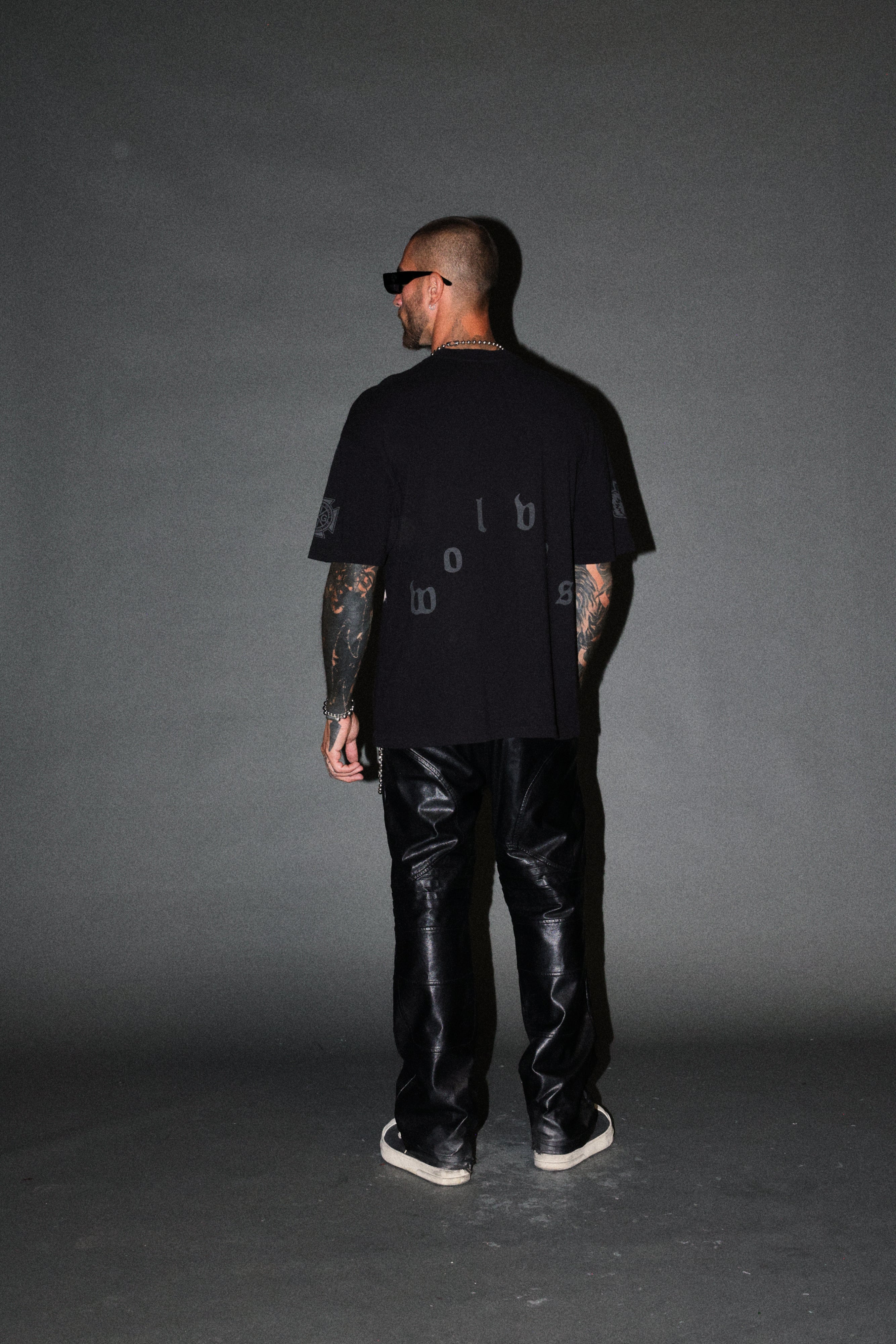 Scorpion Fire Premium Oversized Tee in Black