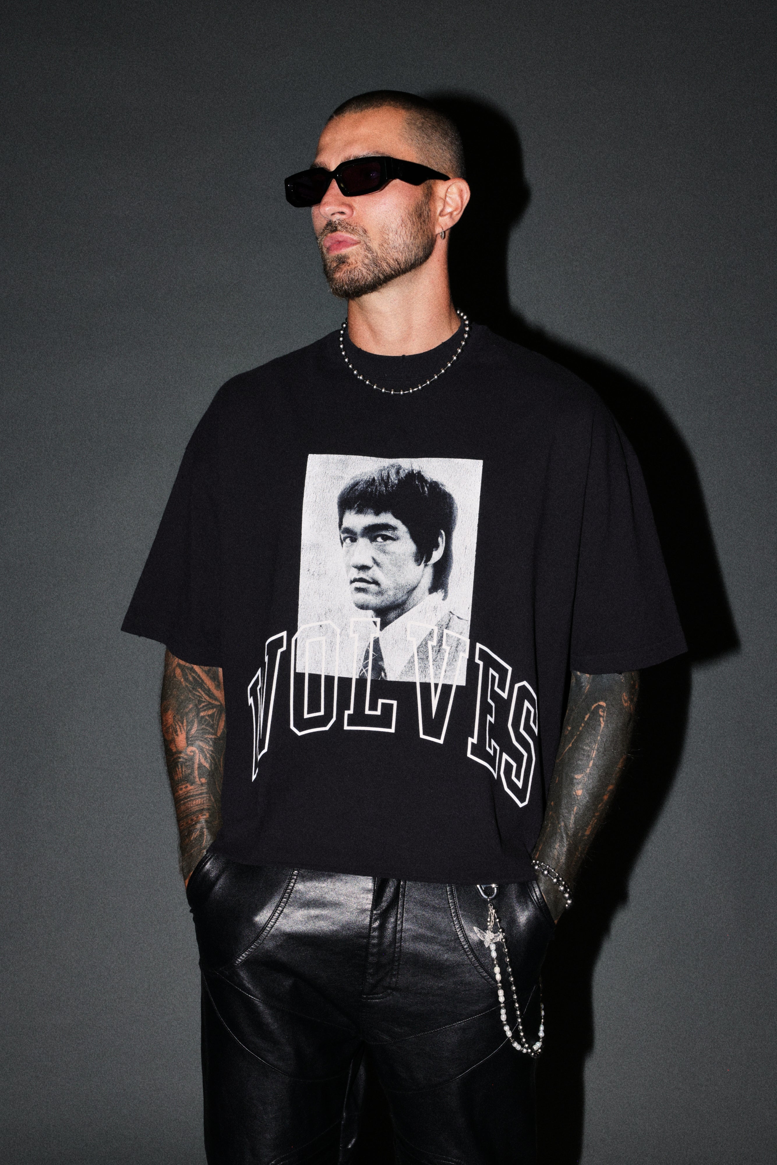 Bruce Lee Forever Distressed Grunge Box Cut Tee V2 in Black