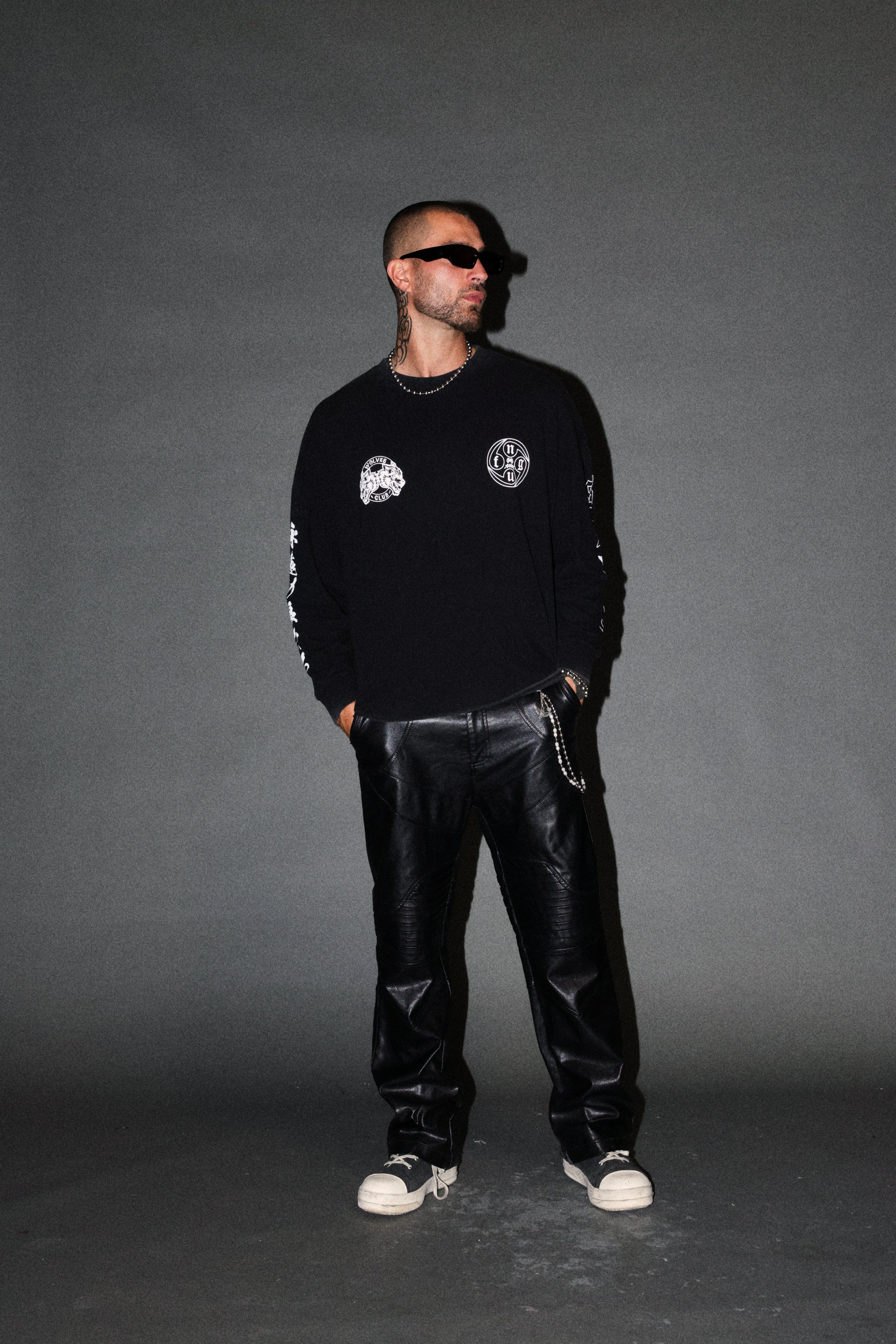 Kazoku Okami Premium Box Cut Ls Tee in Black