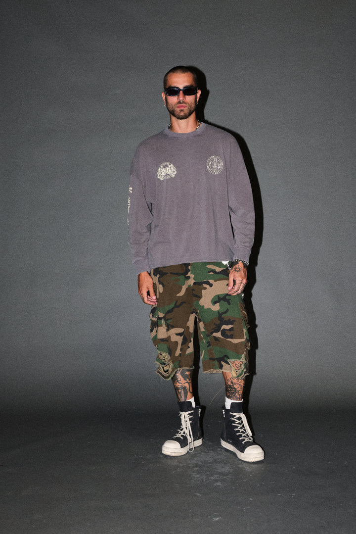 Kazoku Okami Premium Box Cut Ls Tee in Slate Gray
