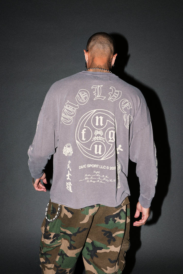 Kazoku Okami Premium Box Cut Ls Tee in Slate Gray
