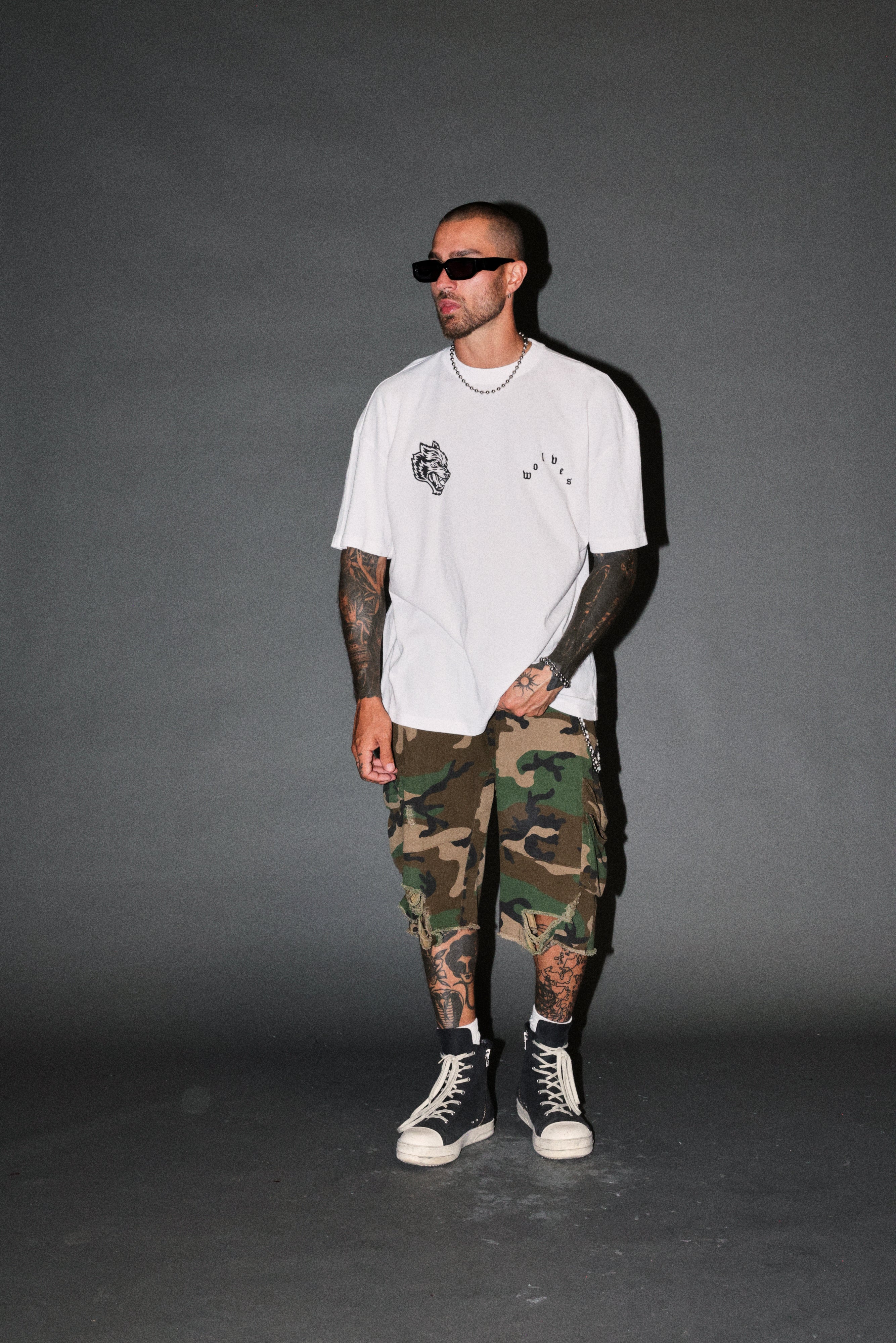 Shao Kahn Premium Oversized Tee in White