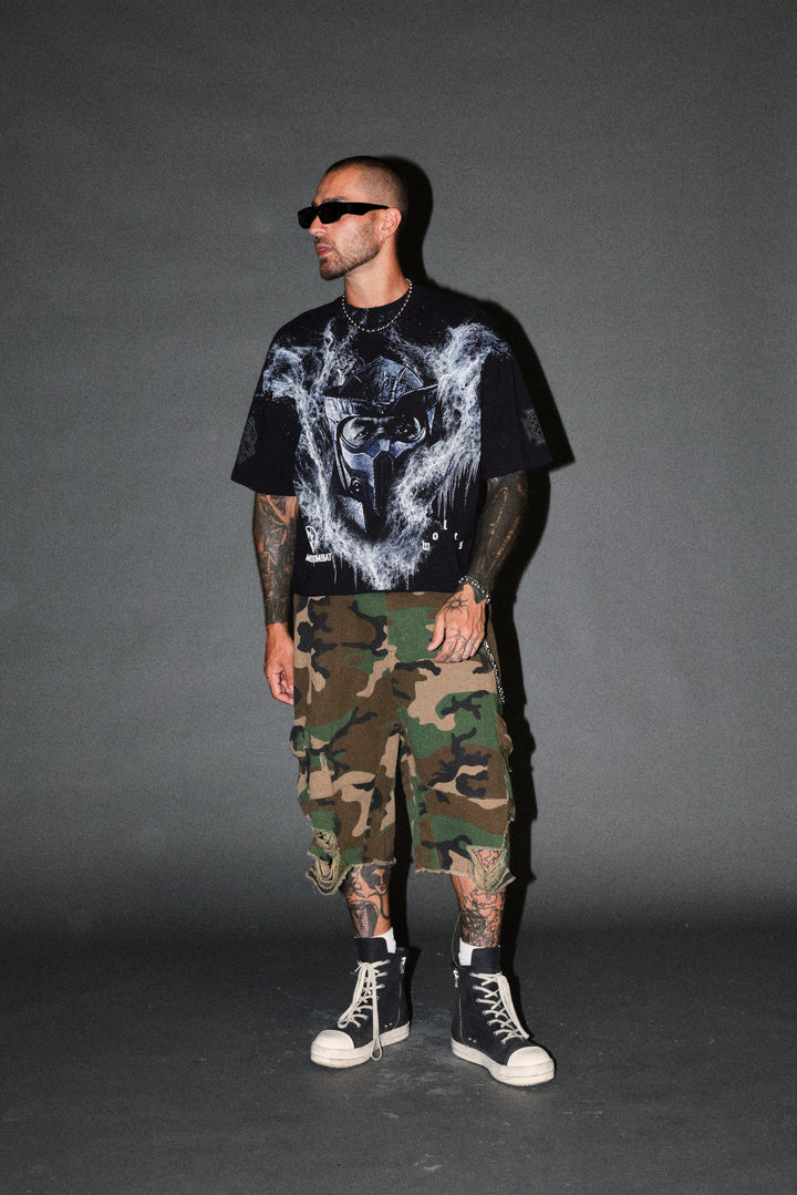 Sub-Zero Distressed Grunge Box Cut Tee V2 in Black