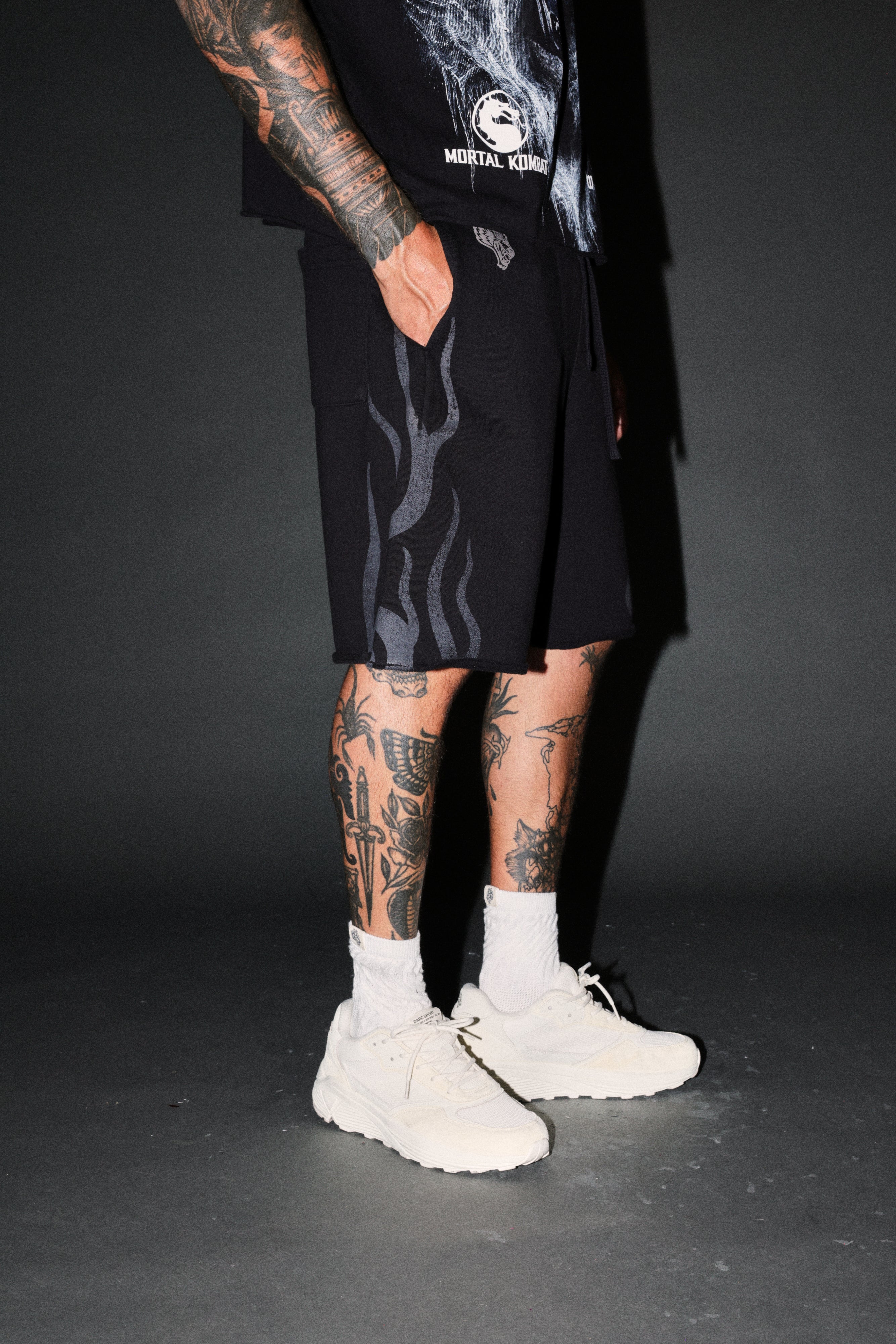 Fight Or Flight Grunge Oversized Raw Hem Post Lounge Sweat Shorts in Black
