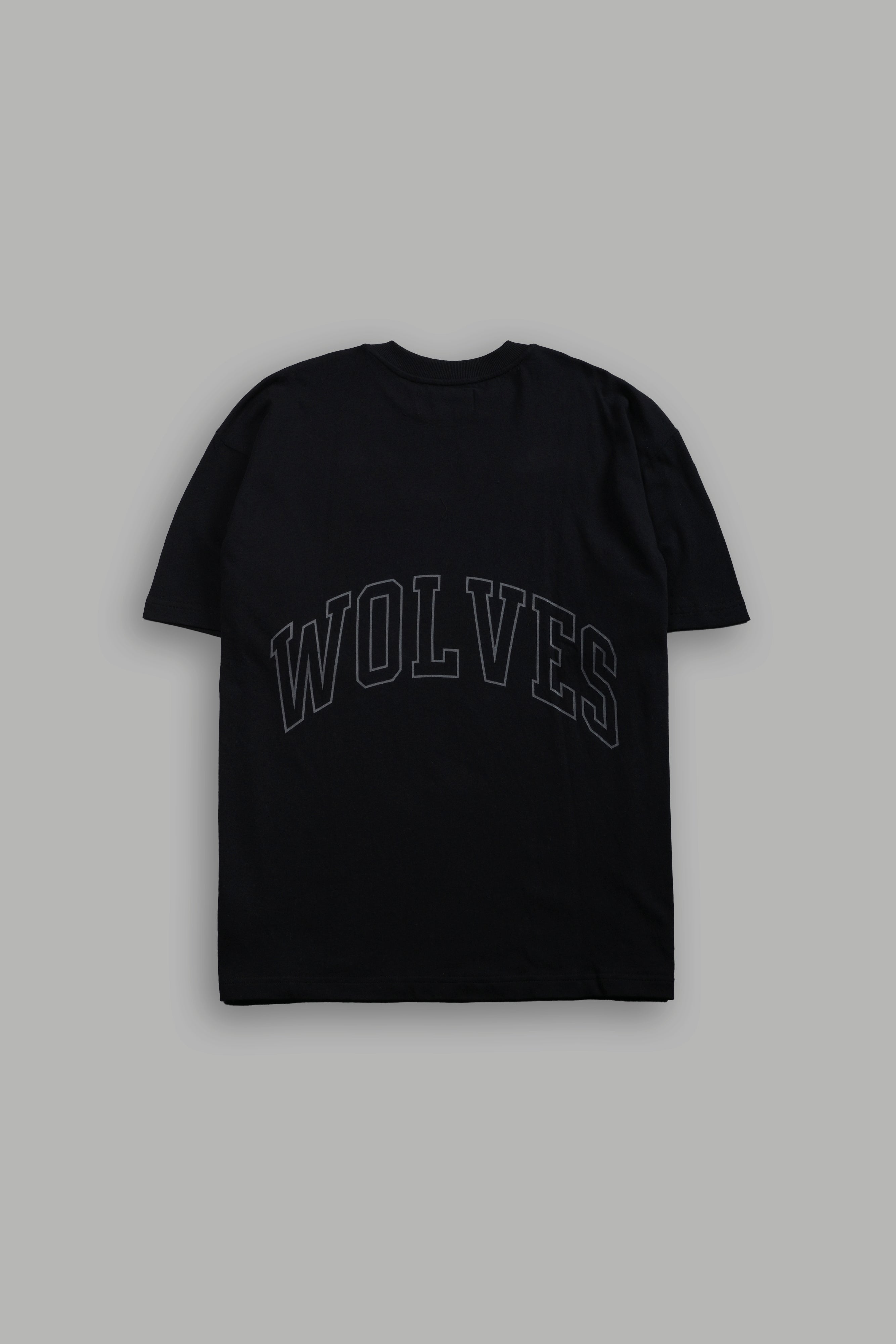 Powerhouse of the Wolves Premium Oversized Tee in Black
