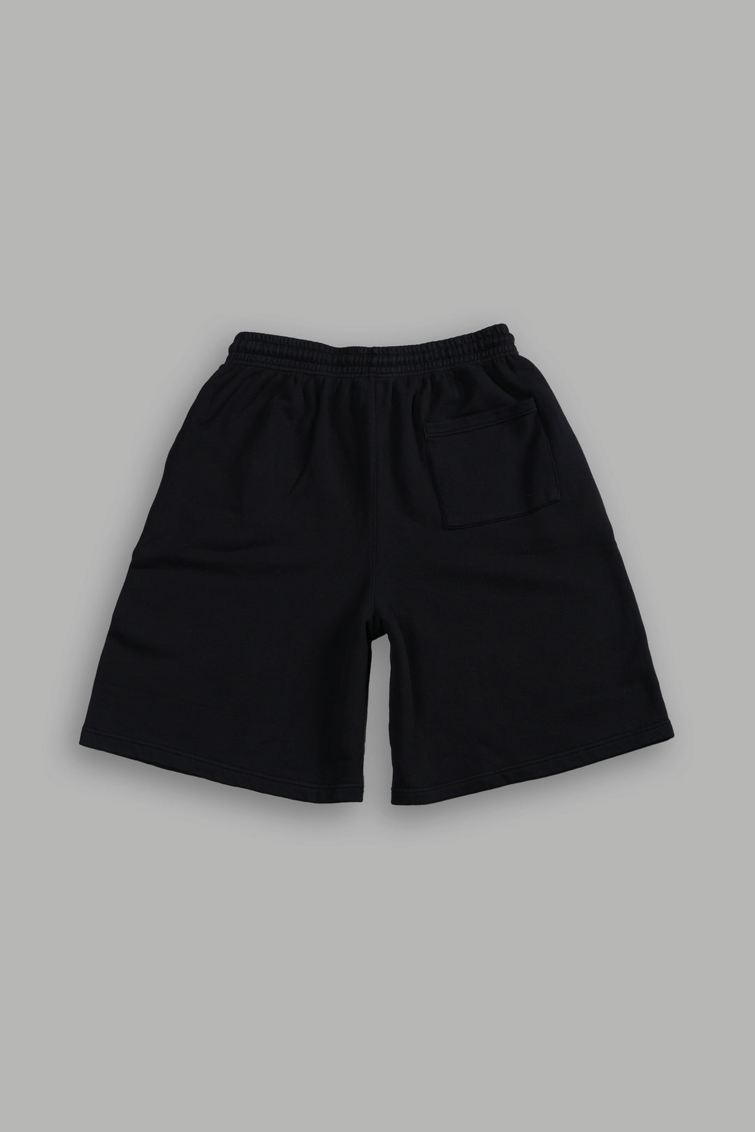 SSDDNFGU FRVR Oversized Osiris Sweat Shorts in Black