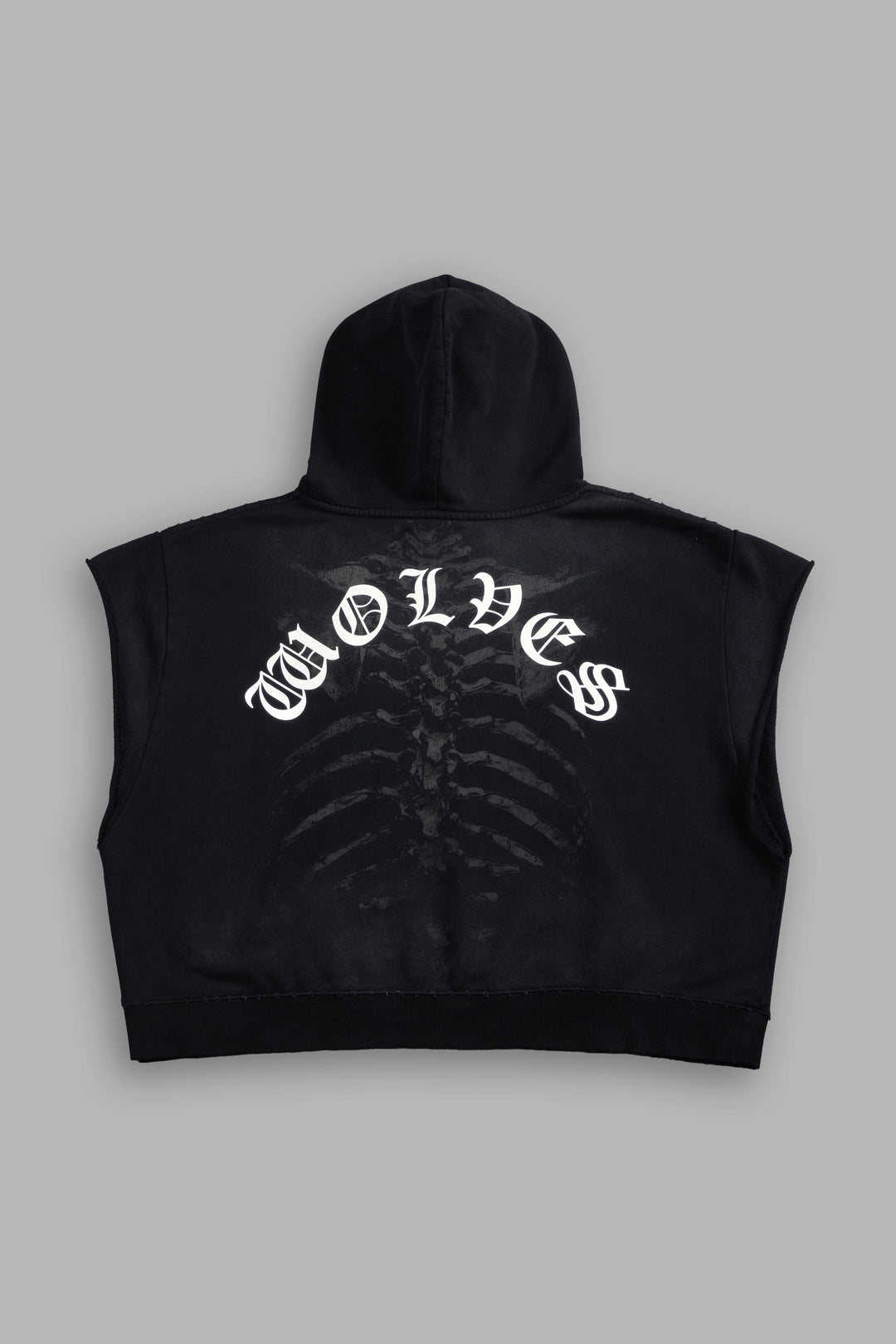 Bones Destroyed Grunge Gage Cap Sleeve Hoodie in Black Drift Wash
