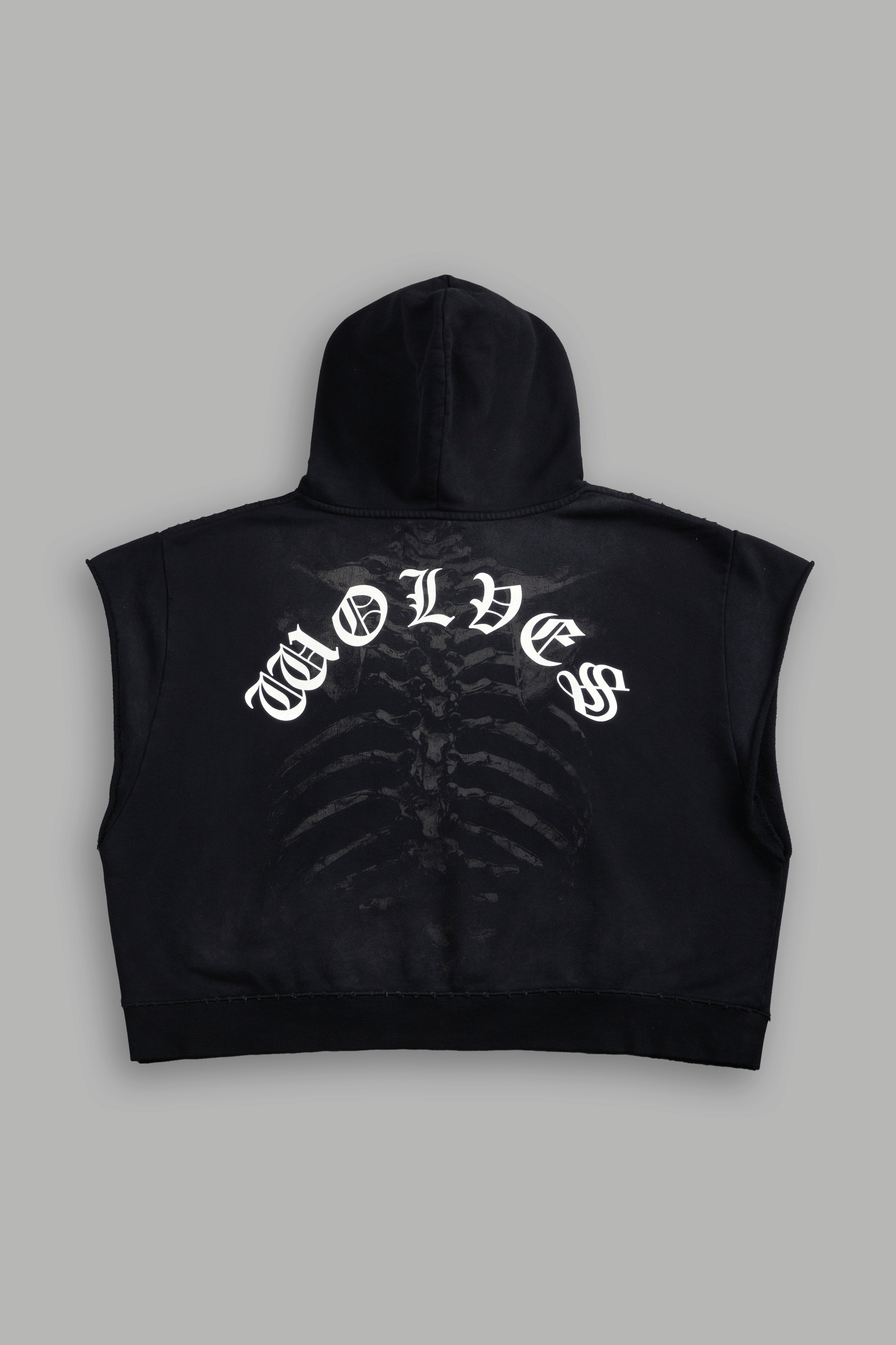 Bones Destroyed Grunge Gage Cap Sleeve Hoodie in Black Drift Wash