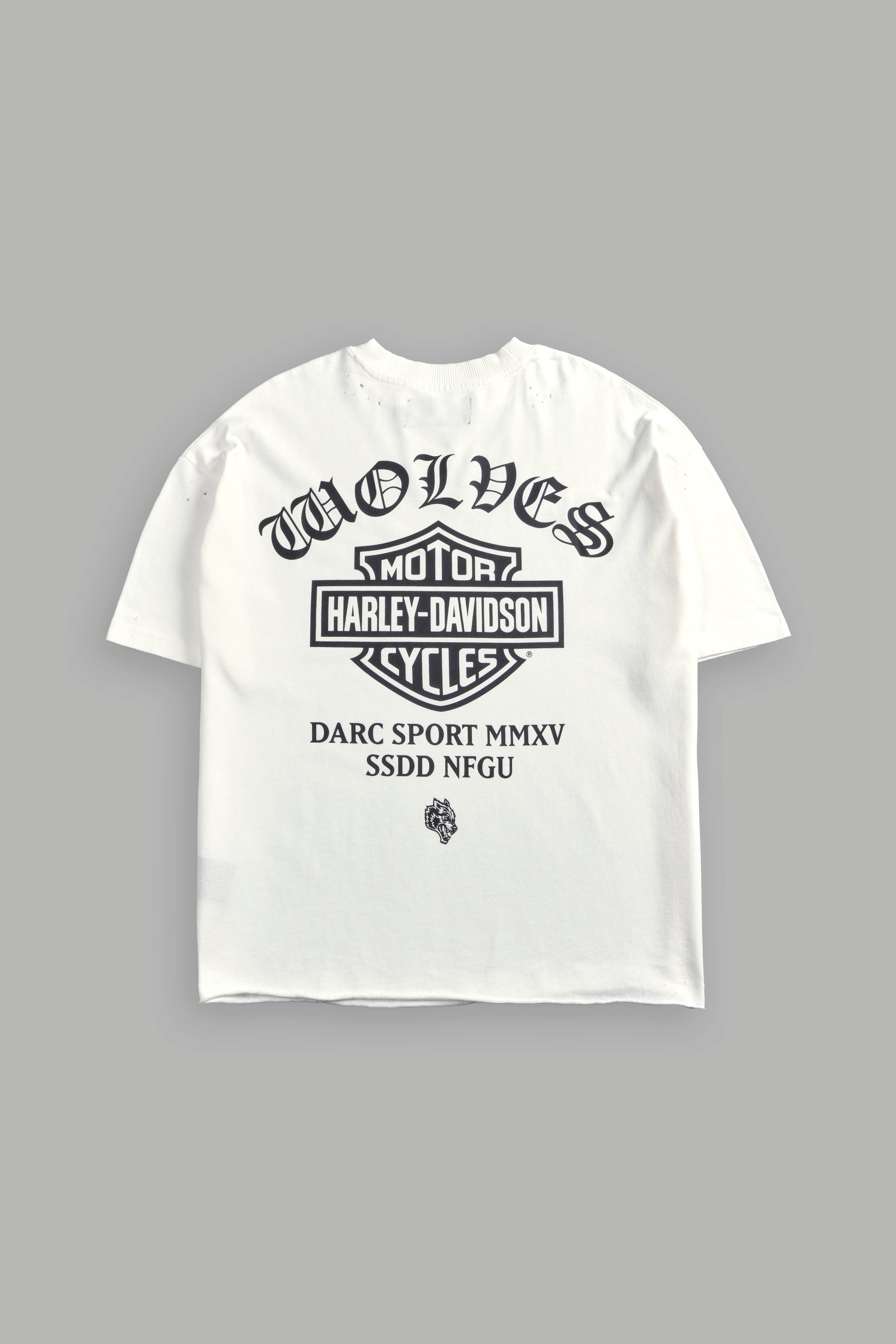 Harley-Davidson Wolves Distressed Grunge Mid-Length Raw Hem Tee in Cream