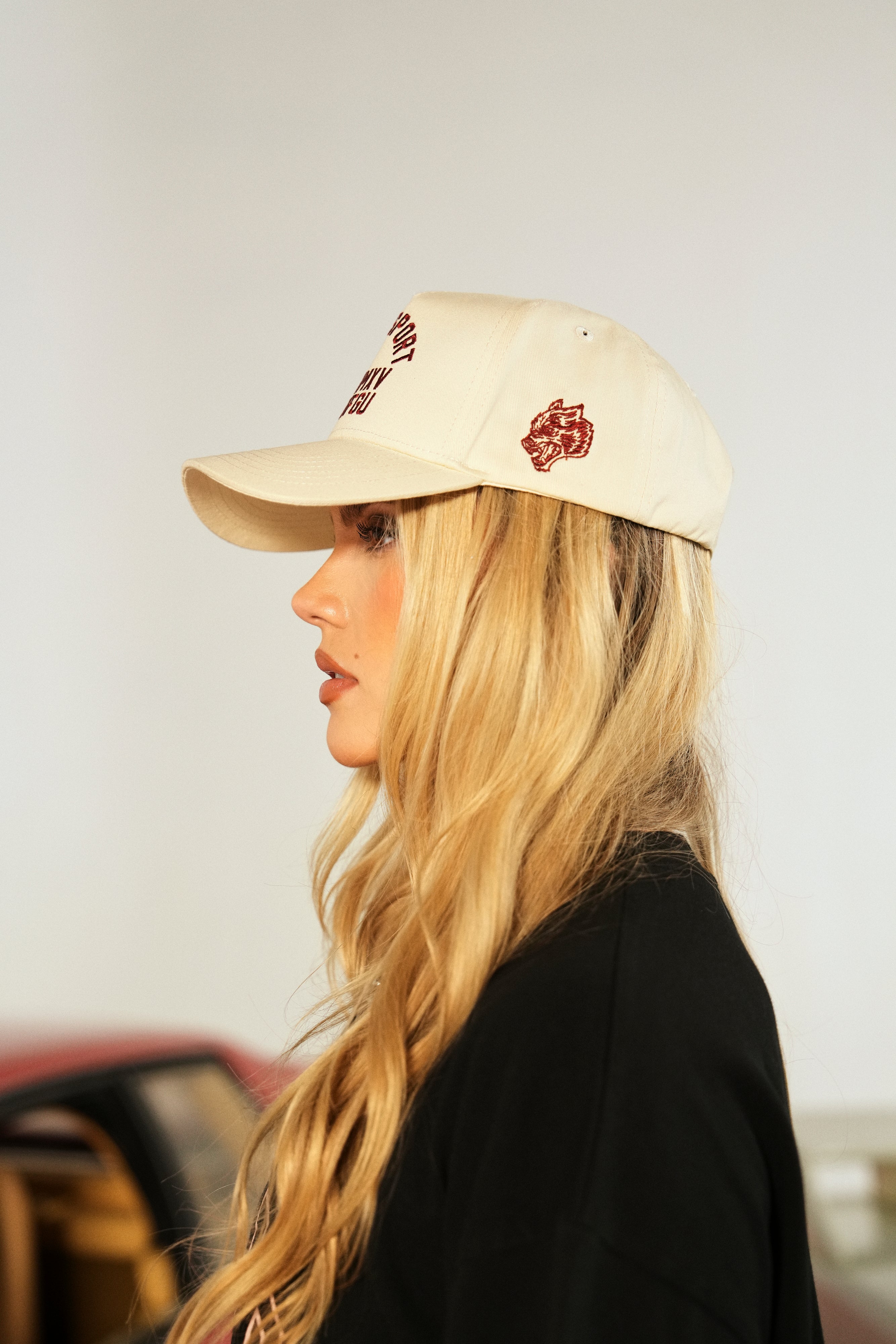 Darc Sport Wolves 5 Panel Hat in Cream