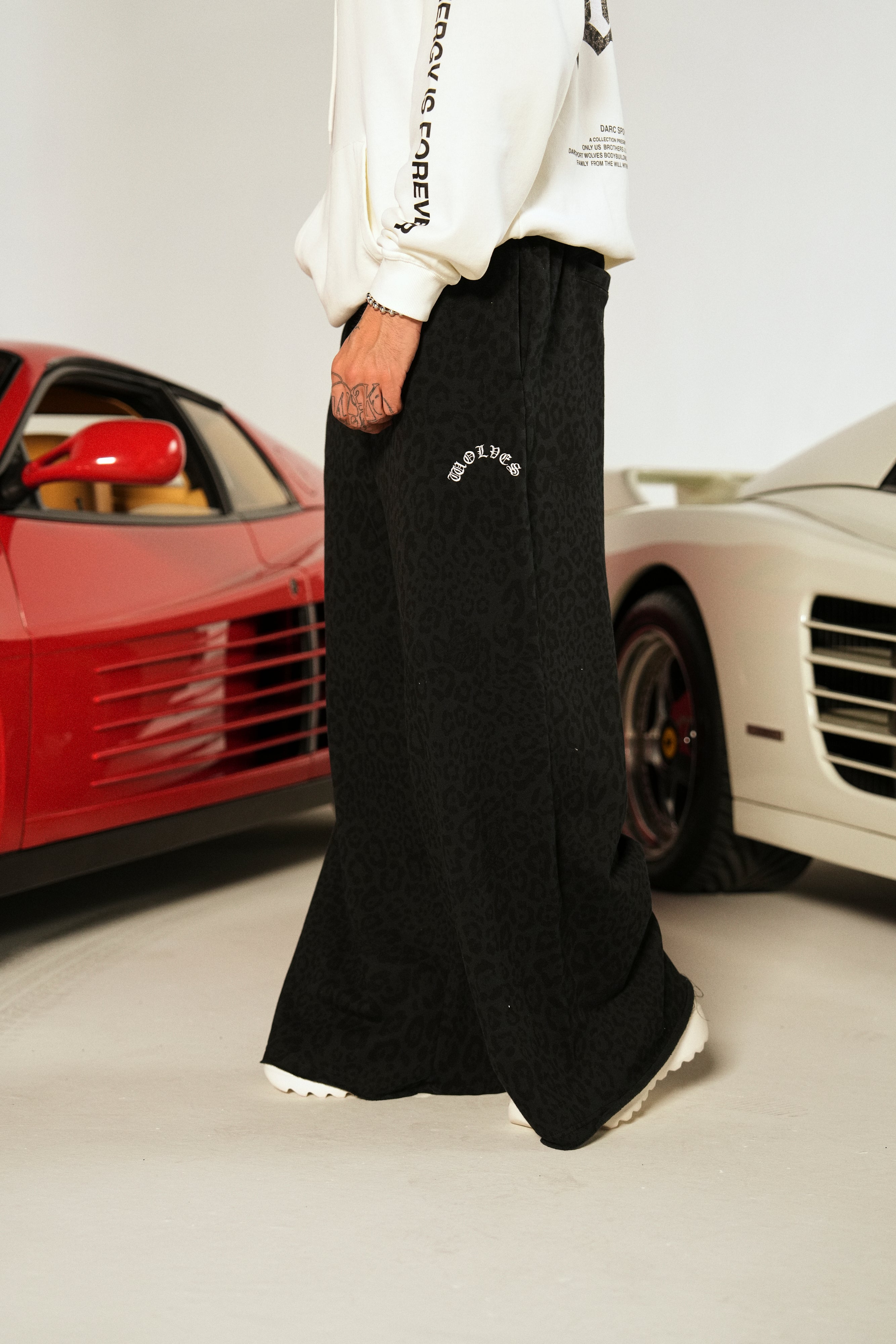 Always Oversized Omen Sweat Pants in Charcoal Leopard