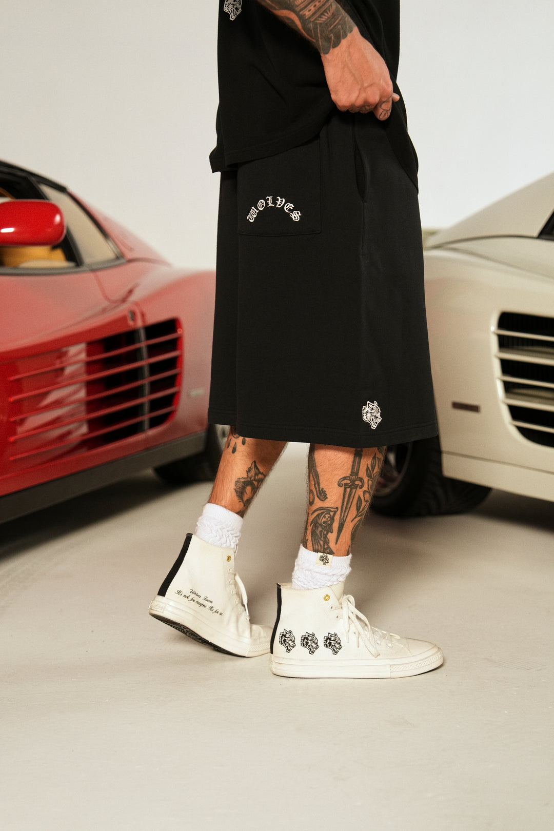 Dual Wolf Oversized Osiris Sweat Shorts in Black