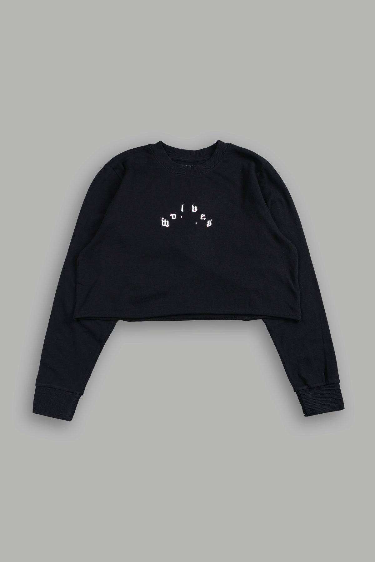 Sakura Pyramid Premium Cropped Ls Tee In Black