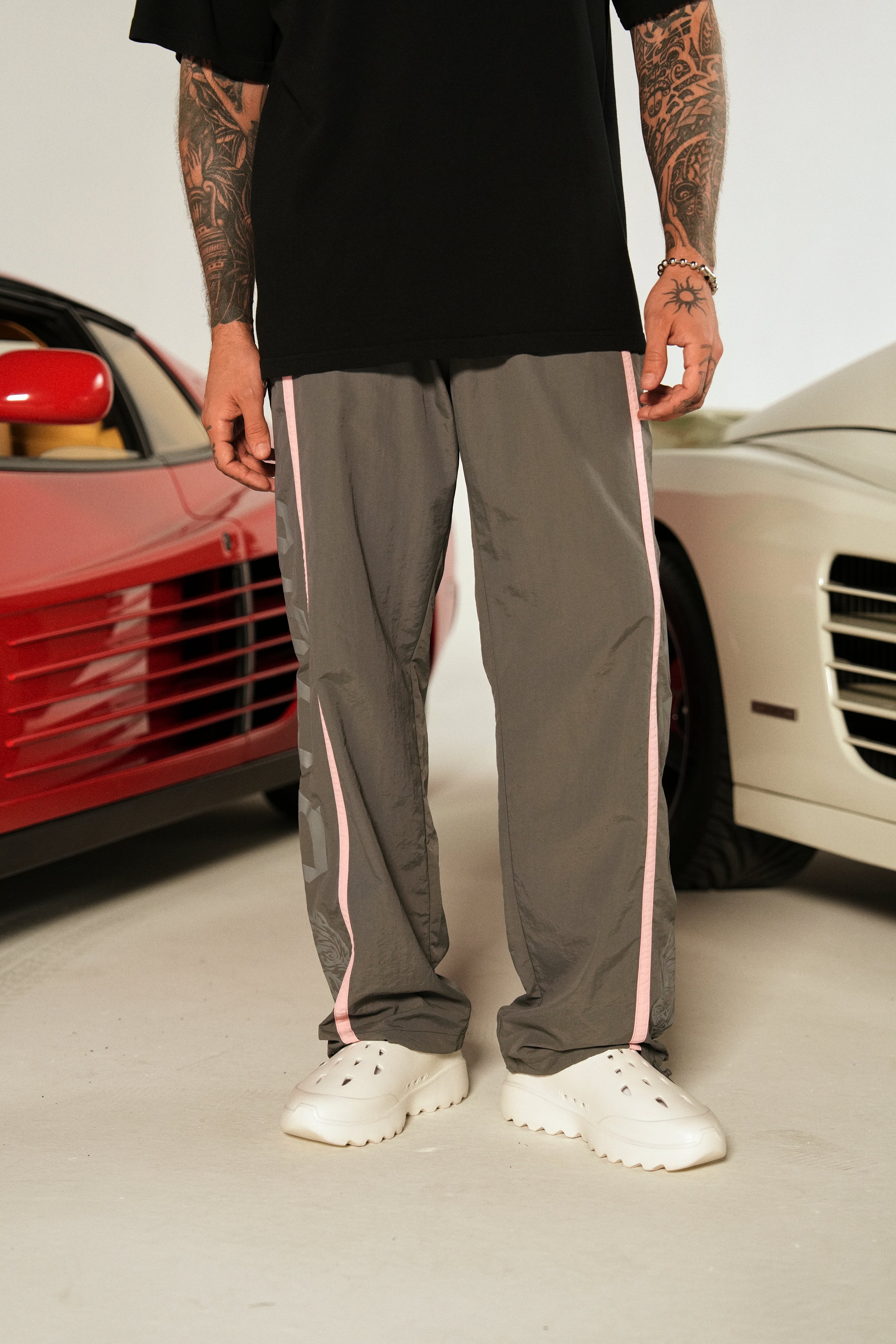 SSDDNFGU Remind Track Pants in Wolf Gray/Cherry Blossom