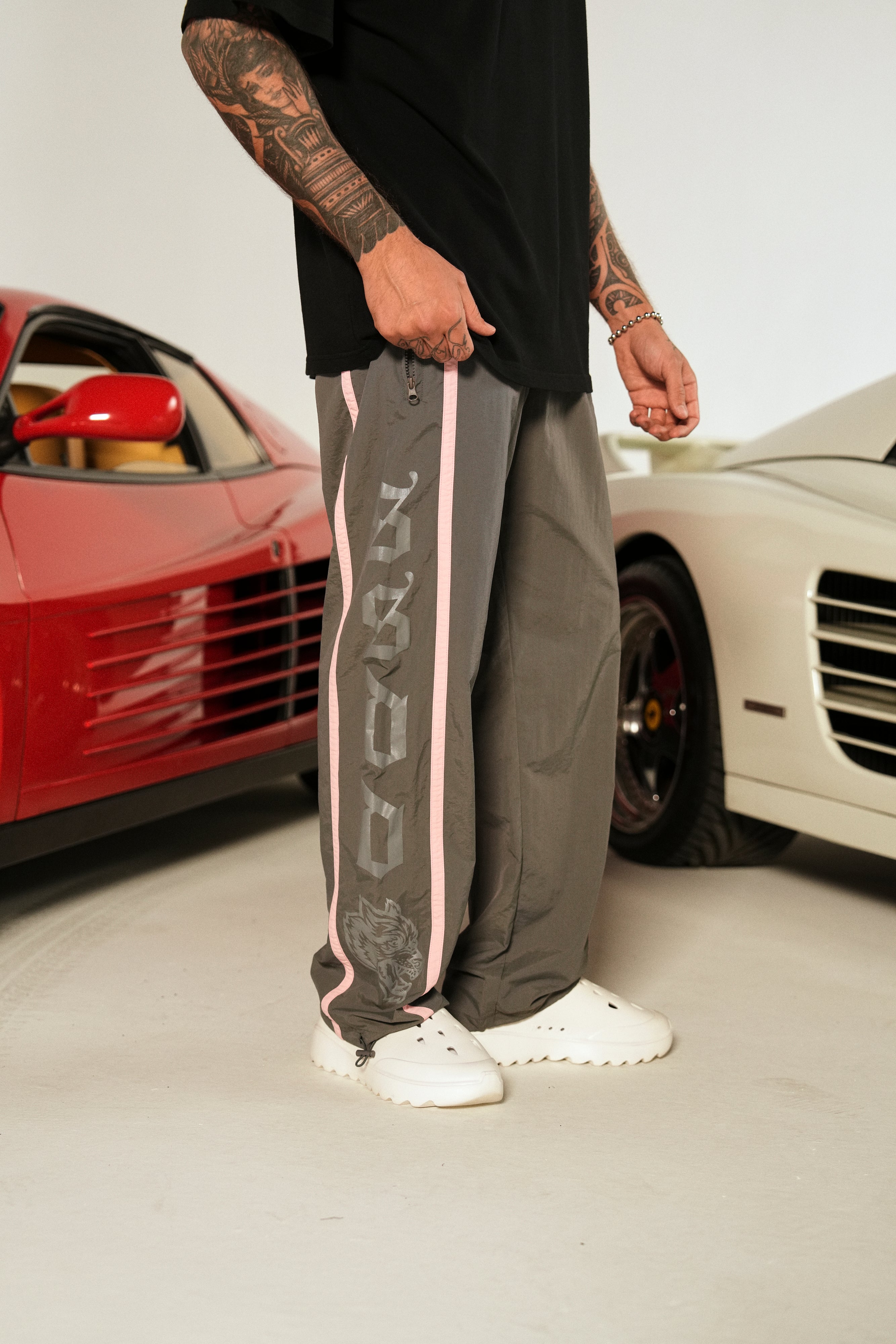 SSDDNFGU Remind Track Pants in Wolf Gray/Cherry Blossom