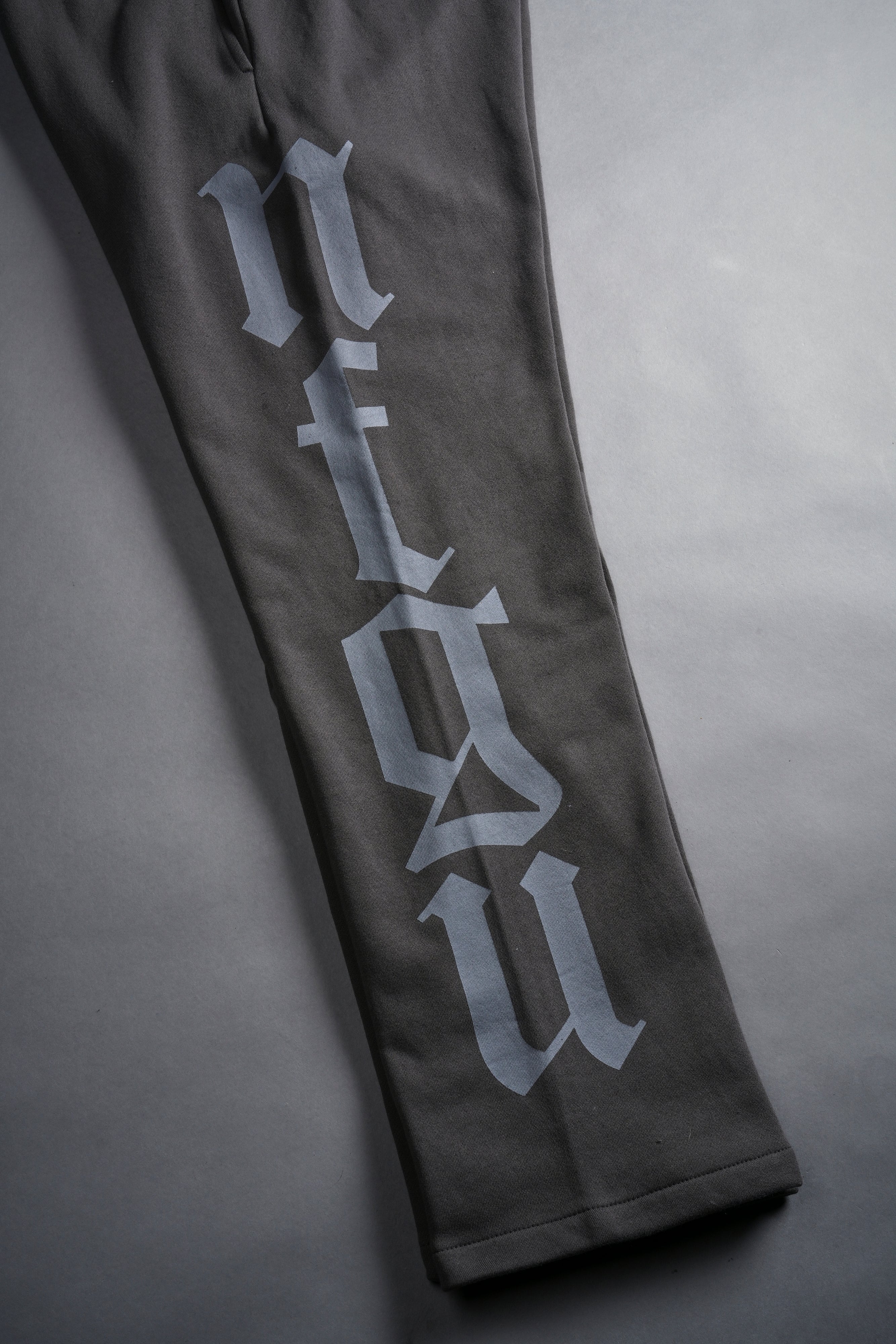 Our Mantra Bigelow Sweat Pants in Wolf Gray