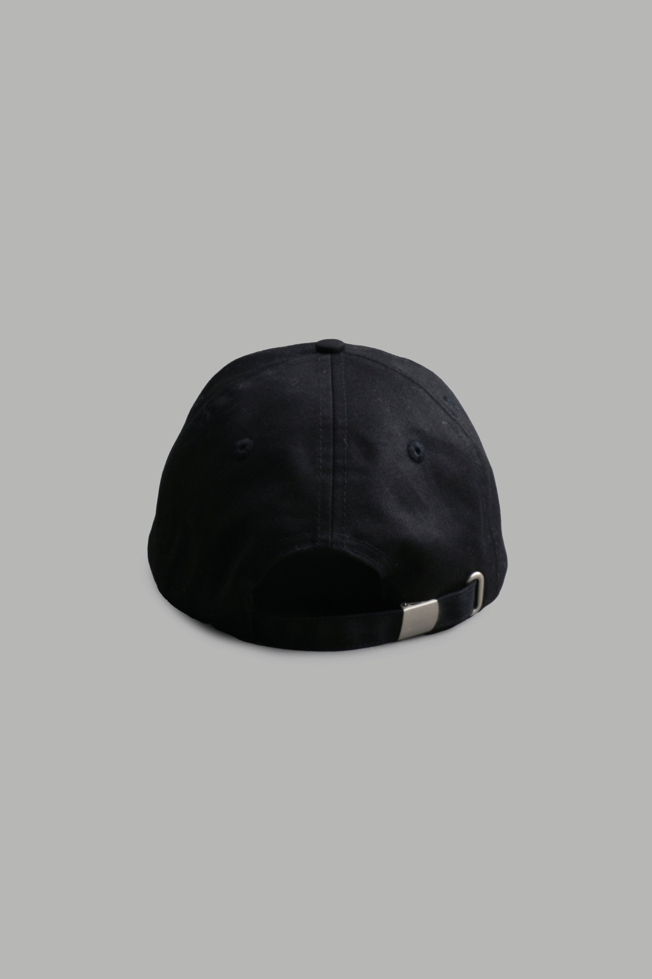 SSDDNFGU Wolf Dad Hat V2 in Black