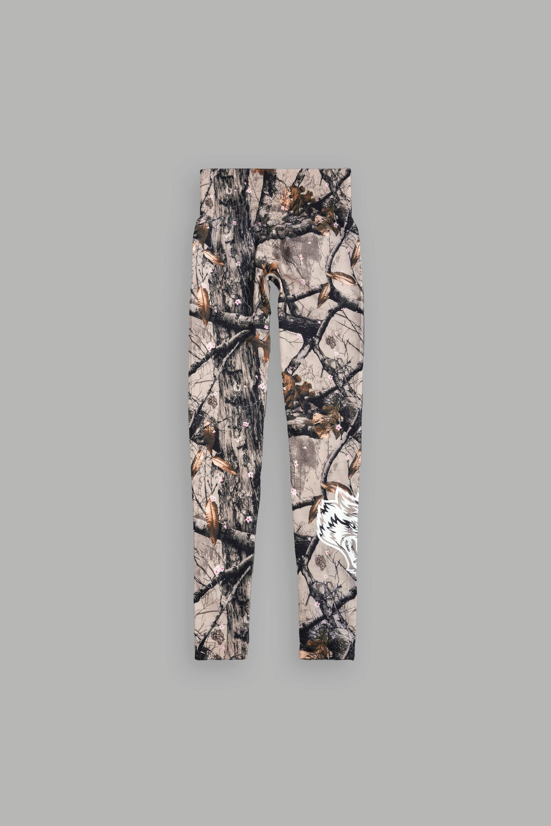 Chopper "Everson Seamless" Scrunch Leggings in Cherry Blossom Woodland Camo