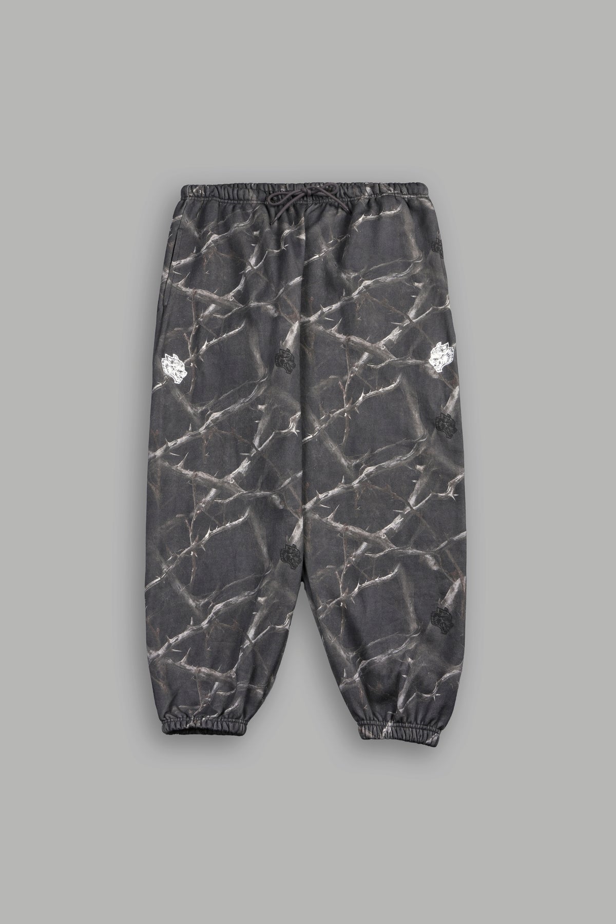 Dual Wolf Lightweight Lounger Sweat Pants In Darc Thorns