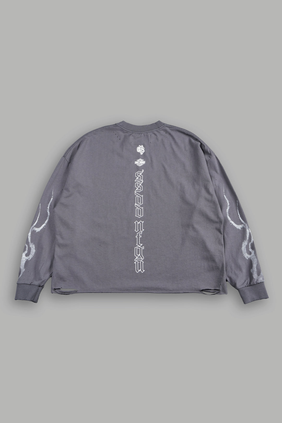 H-D Moth Inferno Distressed Grunge Box Cut Ls Tee in Slate Gray