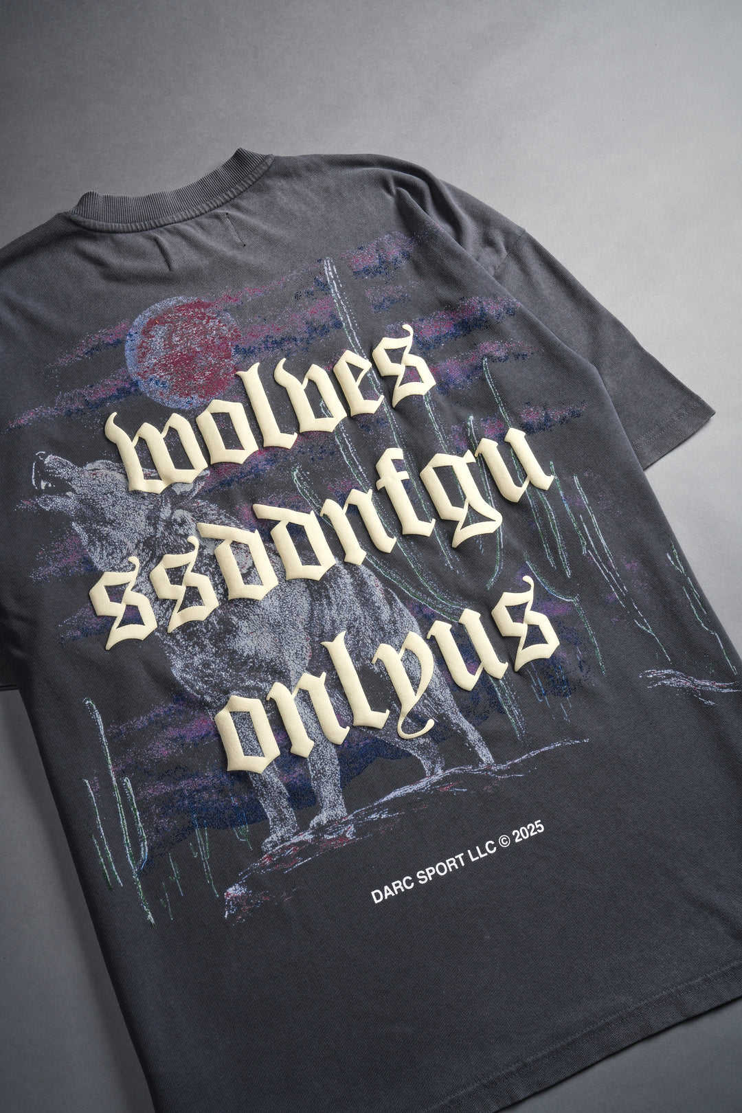 Desert Howl "Premium" Oversized Tee in Wolf Gray