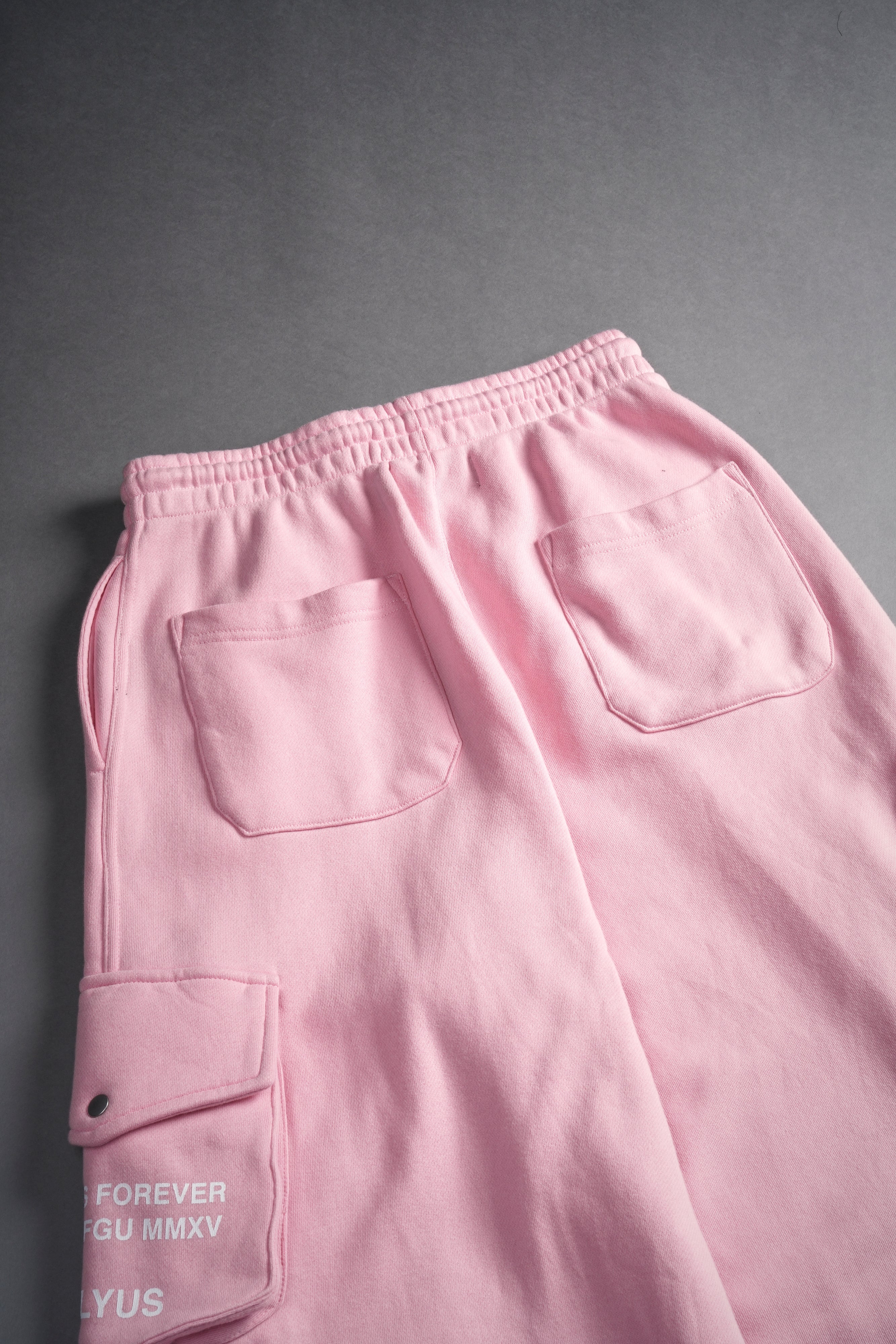 Dual Wolf Mia Cargo Sweat Pants in Cherry Blossom – DarcSport
