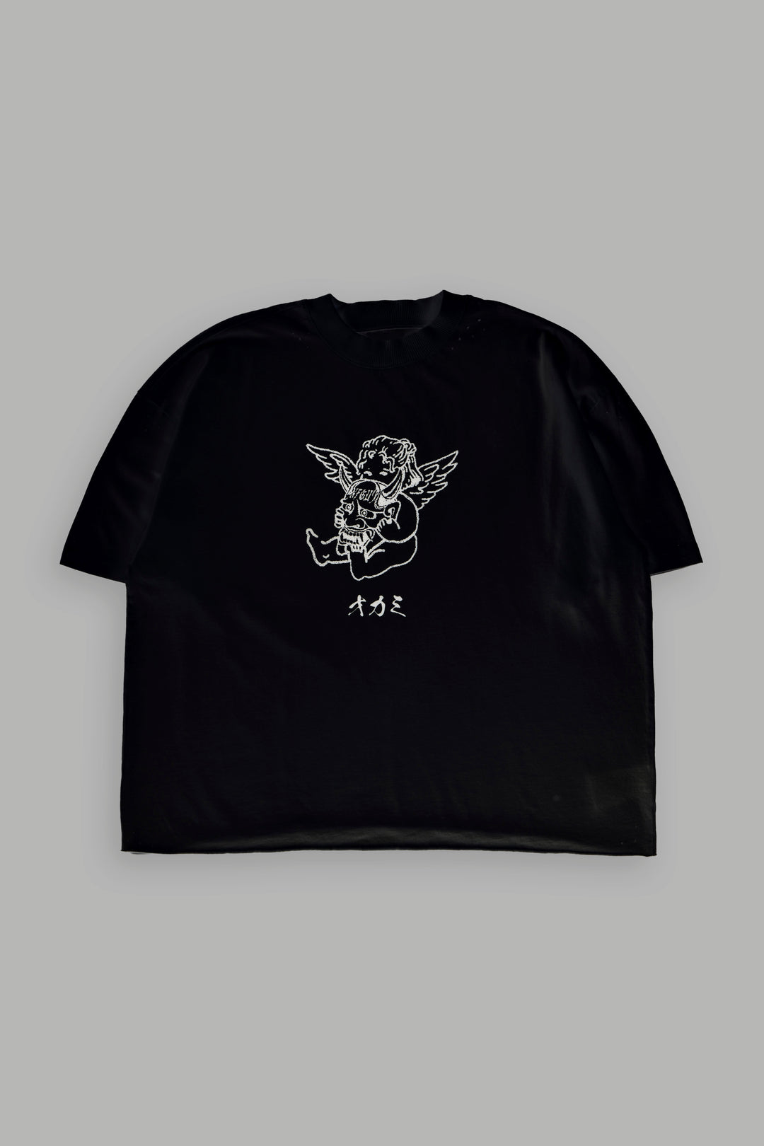 Oni Cherub Distressed Grunge Mid Length Raw Hem Tee in Black